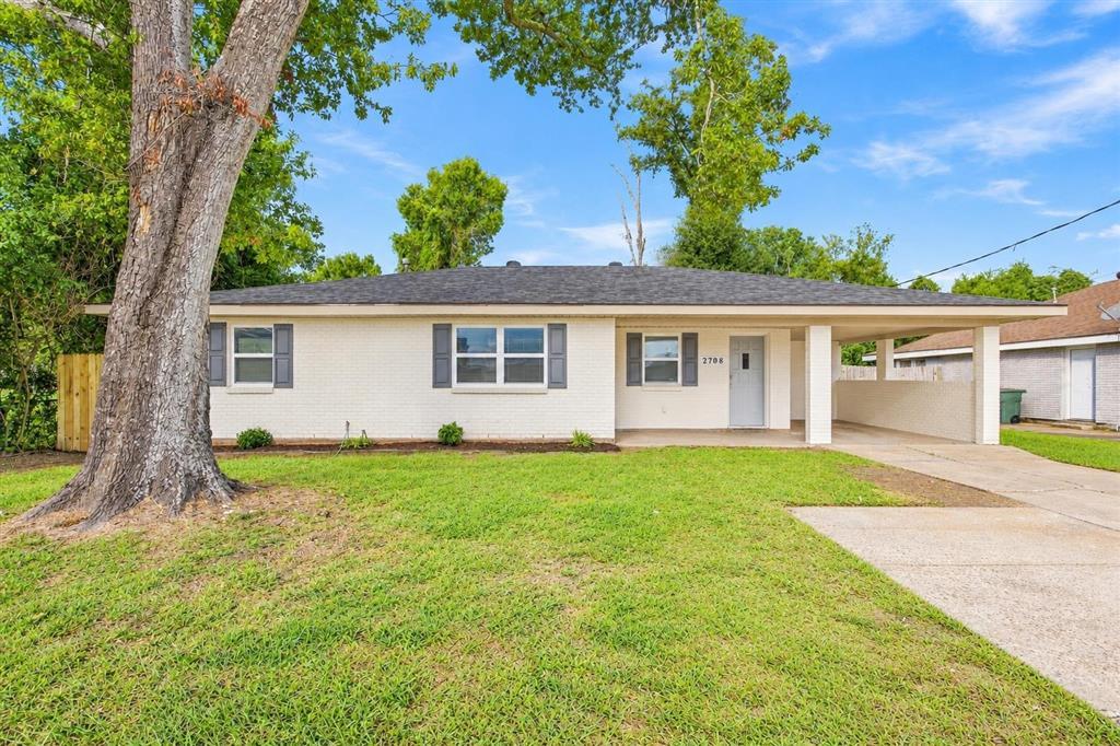 1st Ave, Lake Charles, LA 70601