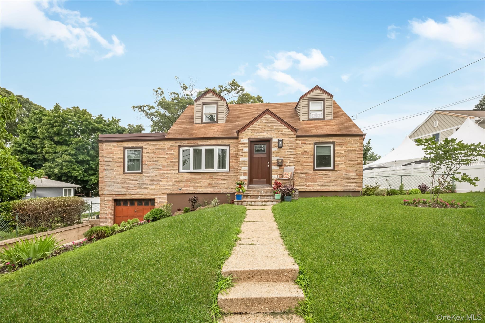 Starke Ave, East Meadow, NY 11554