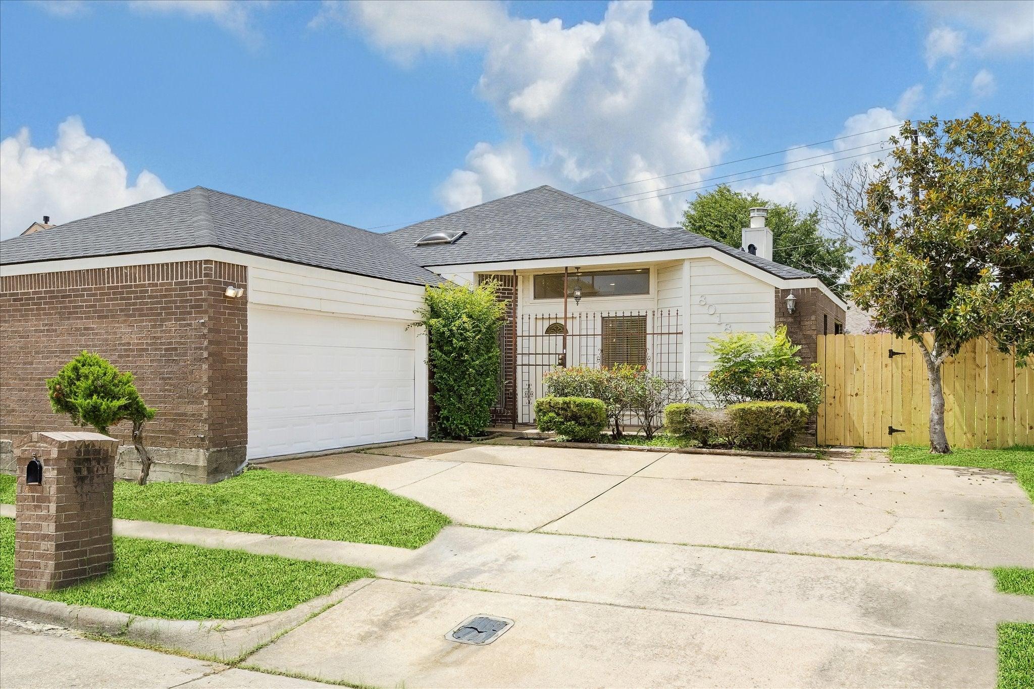 Cobblefield Ln, Houston, TX 77071