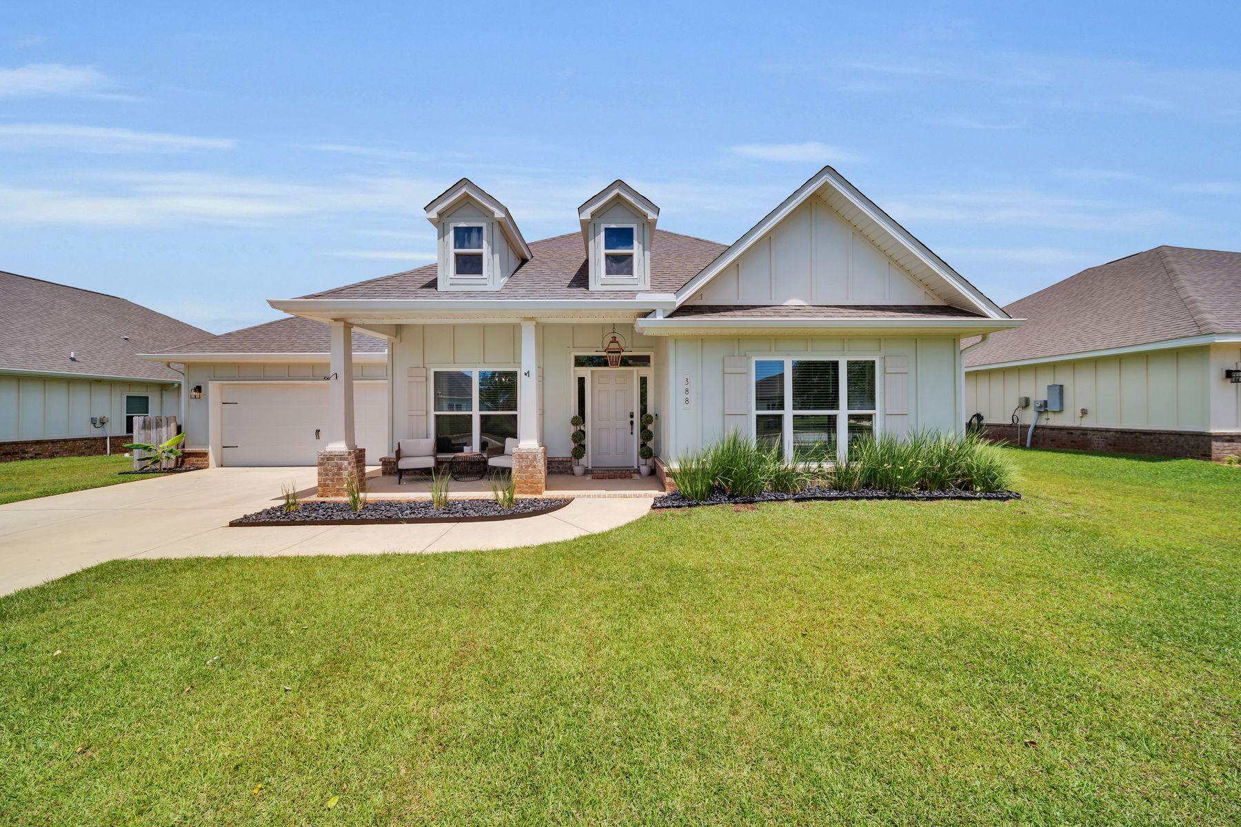 Apollo Ave, Gulf Shores, AL 36542