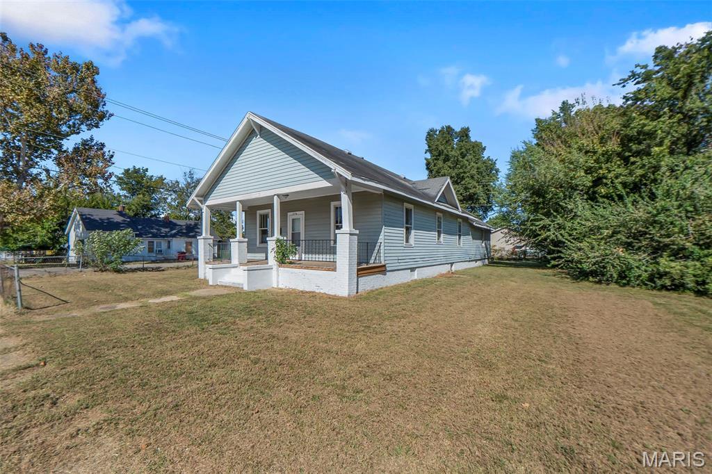 William St, Sikeston, MO 63801