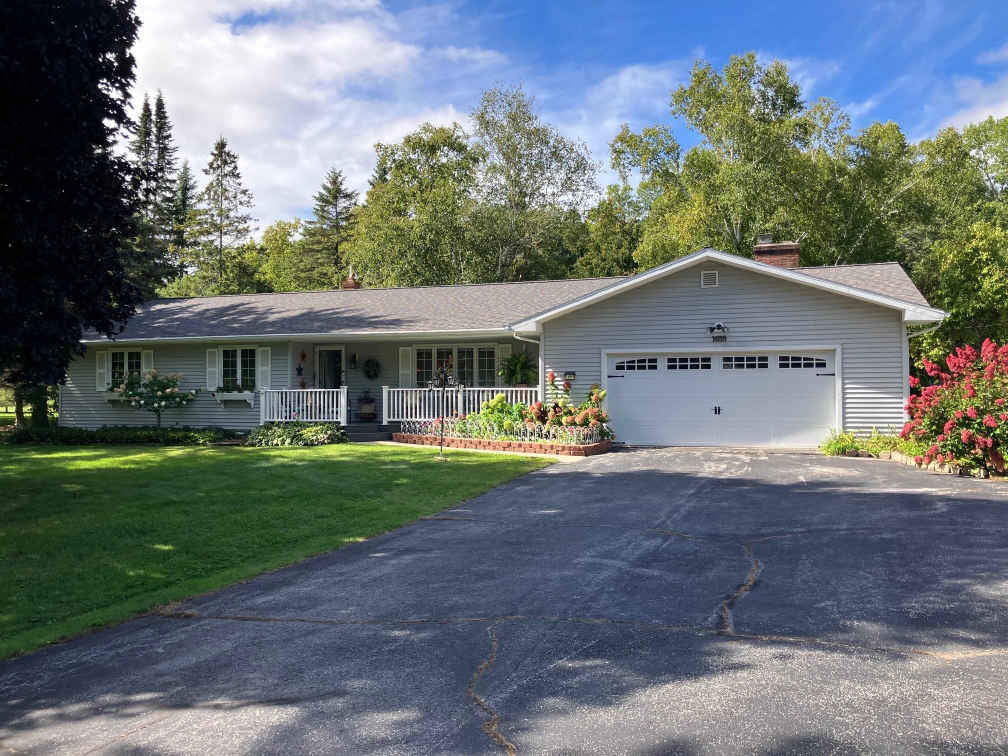 N 12th Pl, Sturgeon Bay, WI 54235