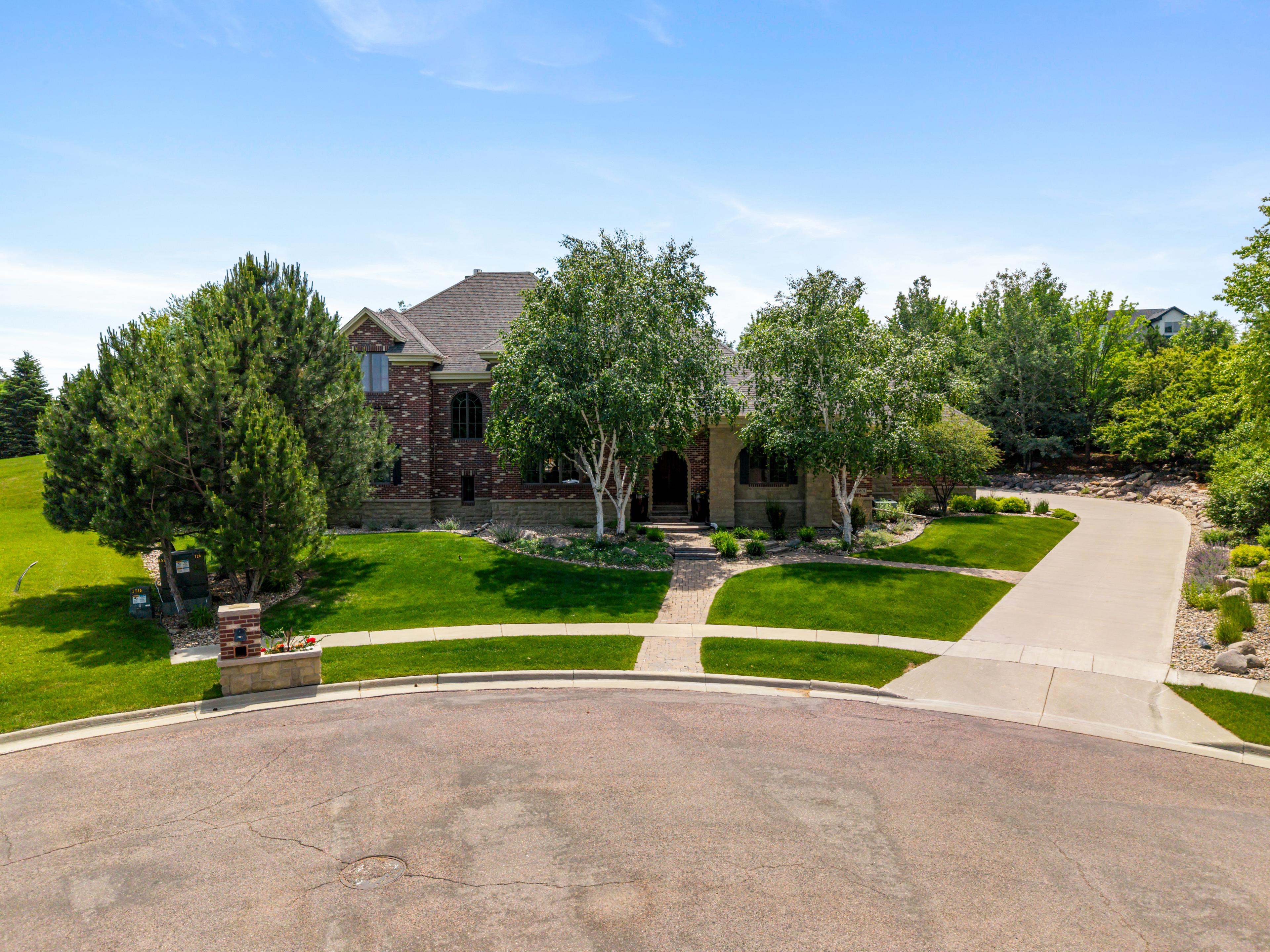 W Latigo Cir, Sioux Falls, SD 57108