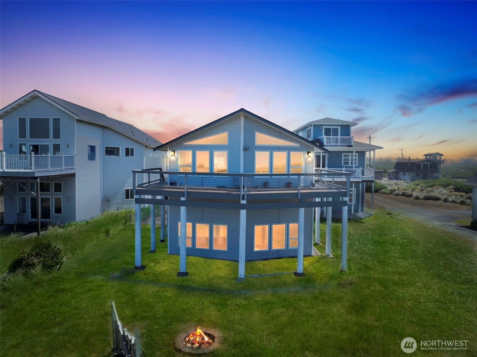S Sand Dune Ave Sw, Ocean Shores, WA 98569