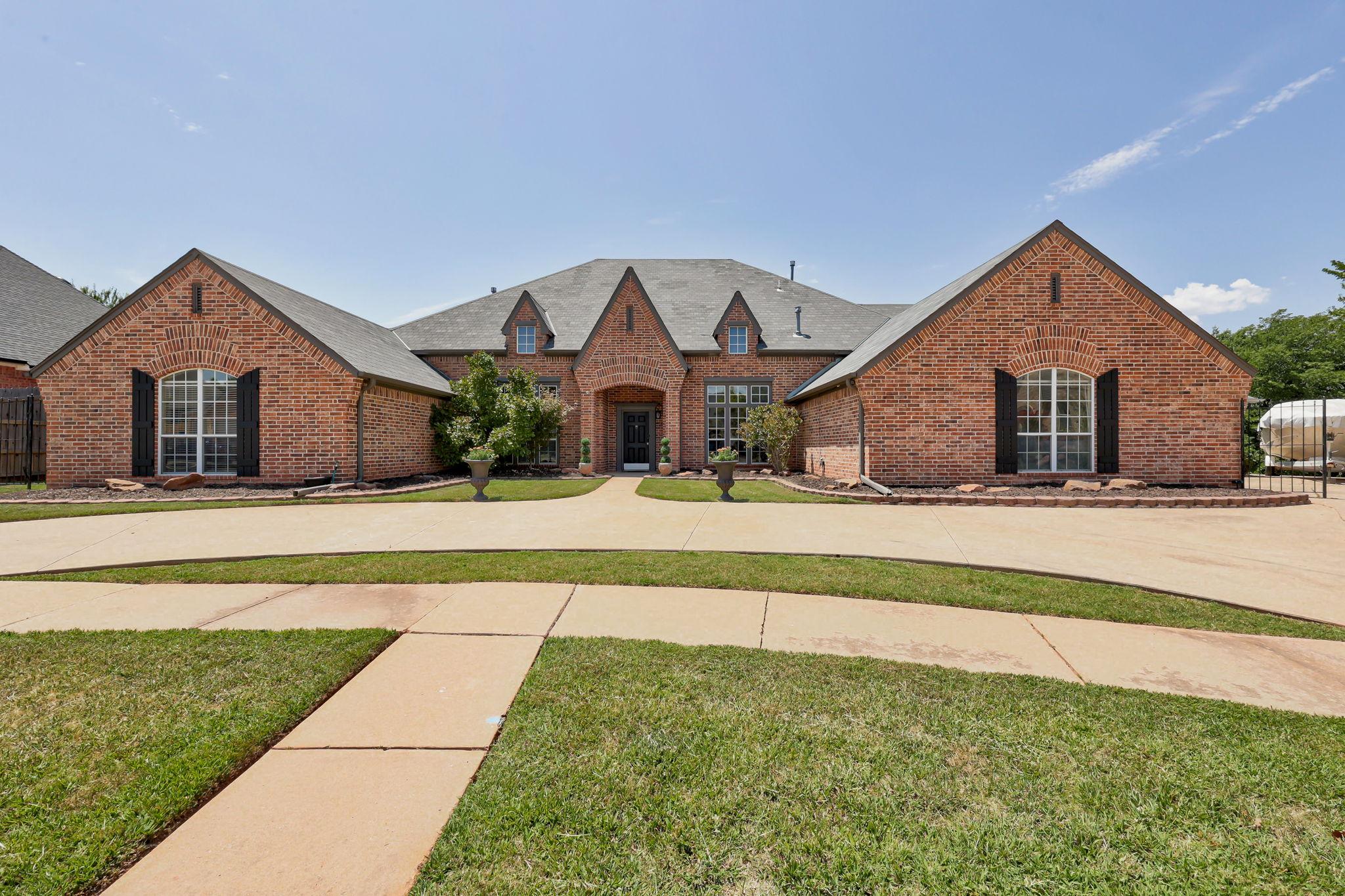 Nw 153rd Ter, Edmond, OK 73013