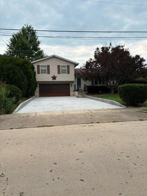 Brierwood Dr, Decatur, IL 62521