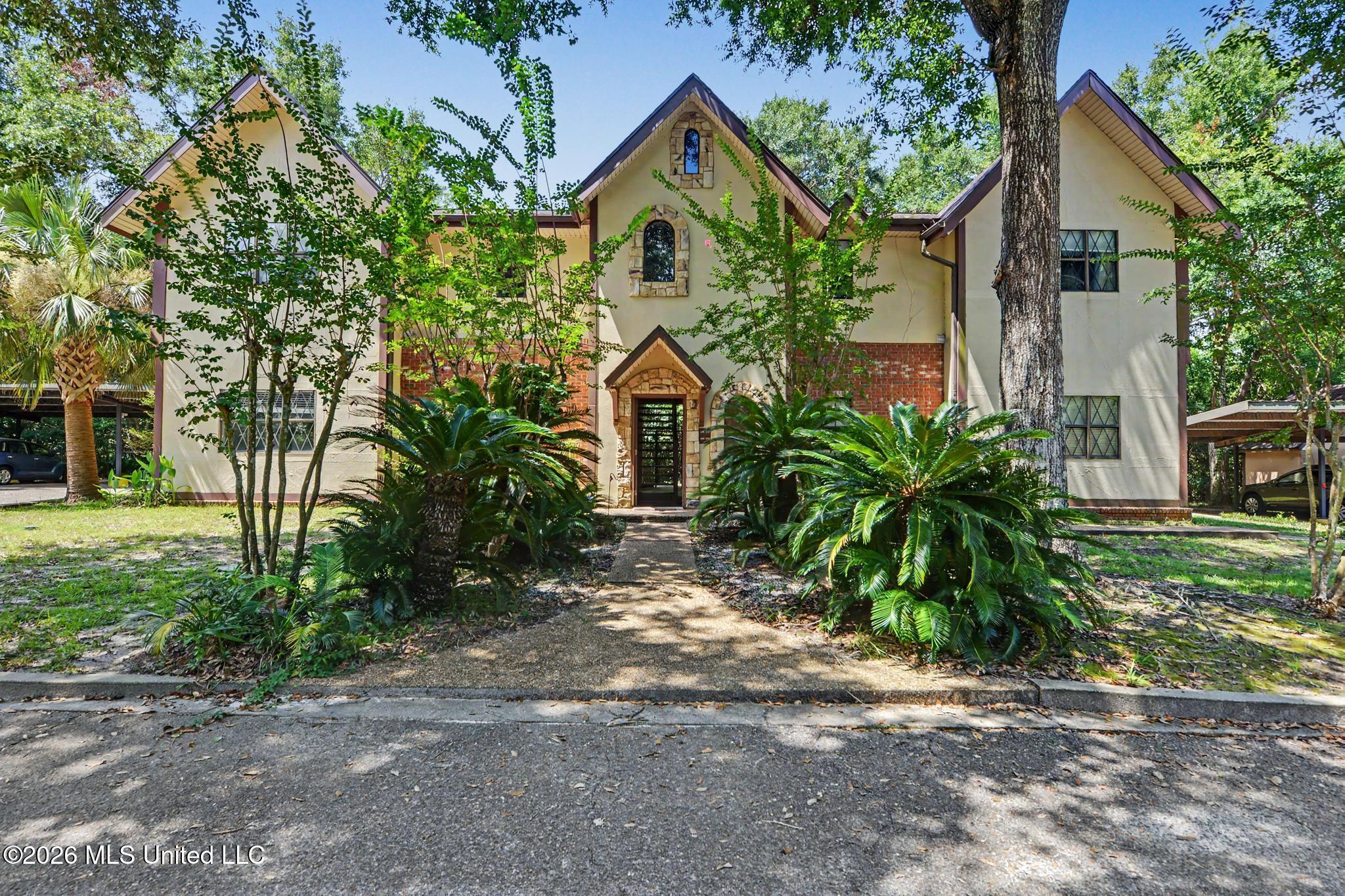 N 2nd St, Bay Saint Louis, MS 39520