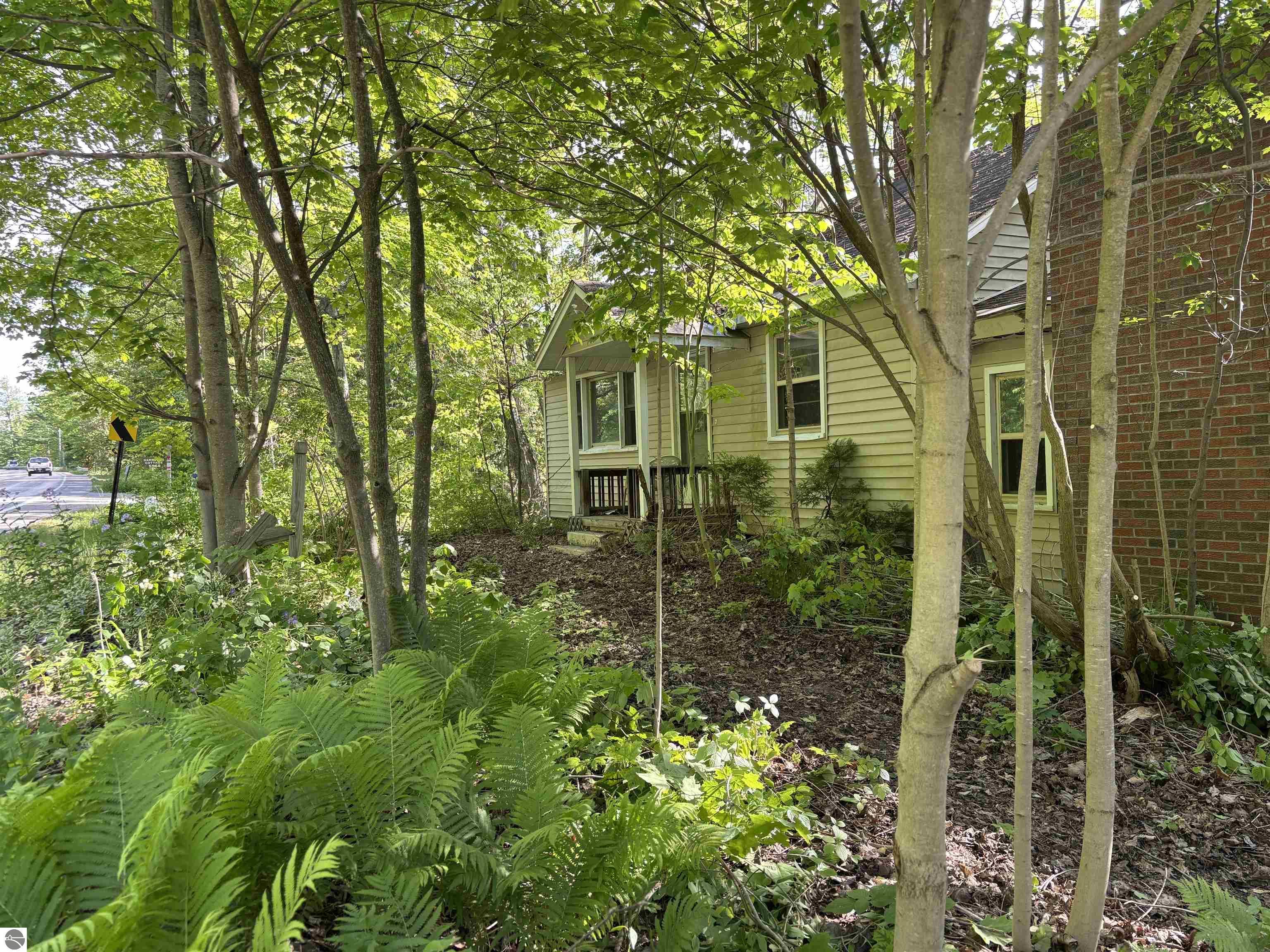 Lake Leelanau Dr, Traverse City, MI 49684