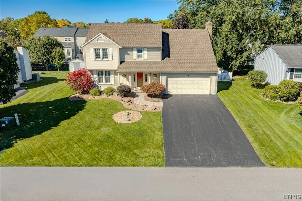 Summit Cedar Ln, Liverpool, NY 13090