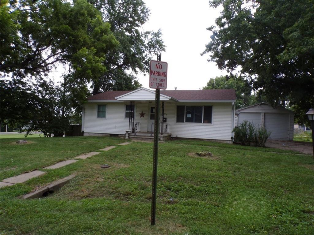 Kansas Ave, Hiawatha, KS 66434