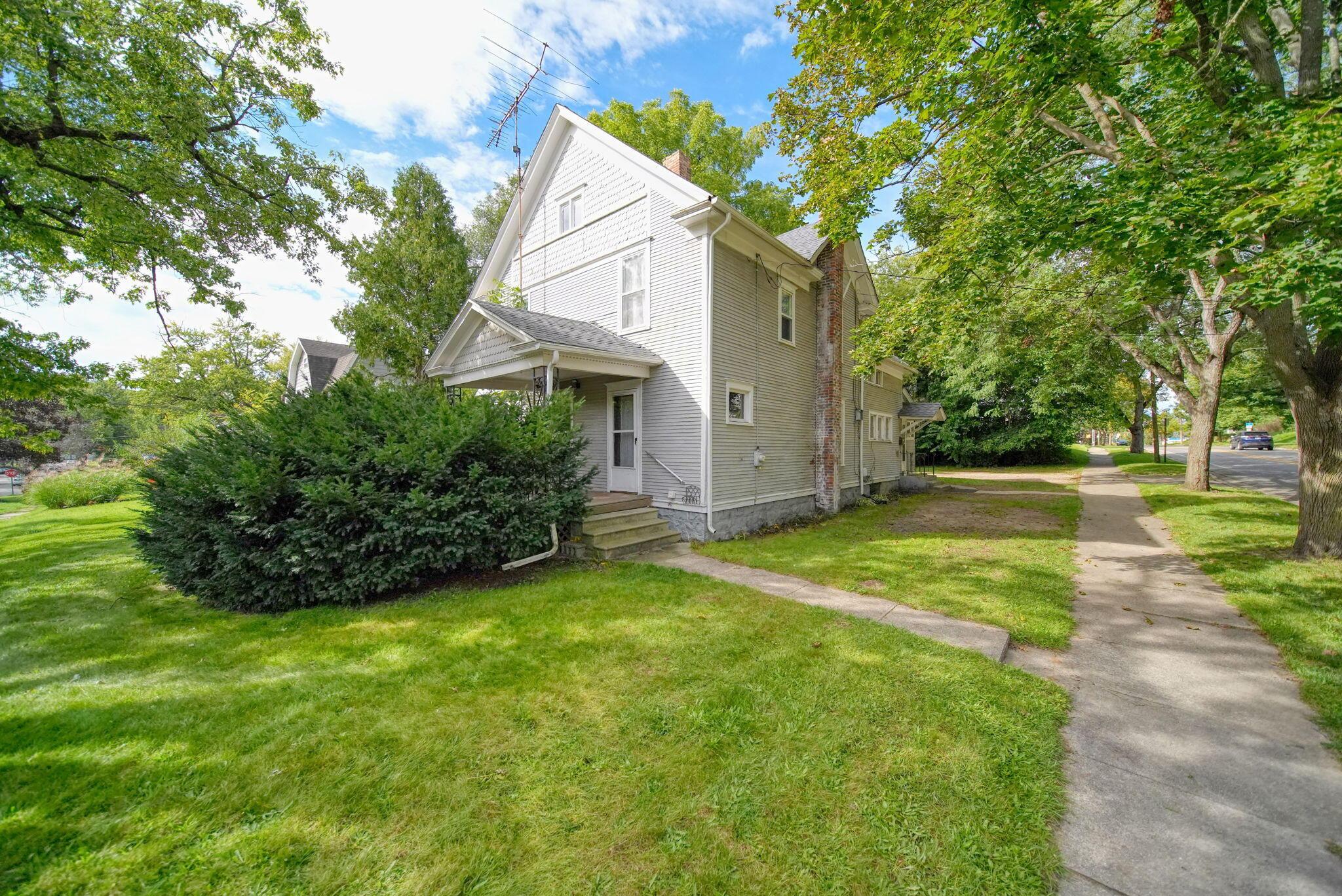 W High St, Jackson, MI 49203