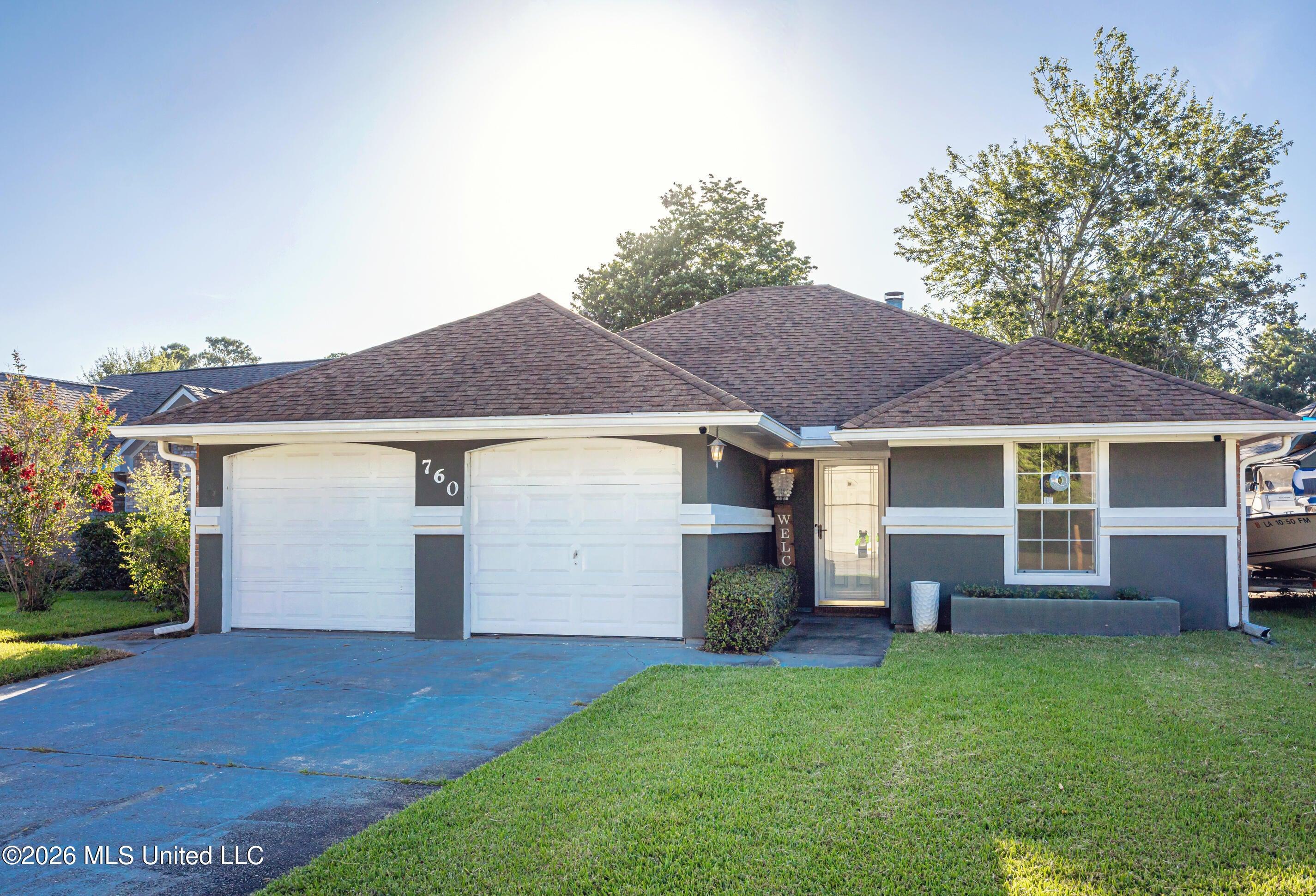Whitney Dr, Biloxi, MS 39532