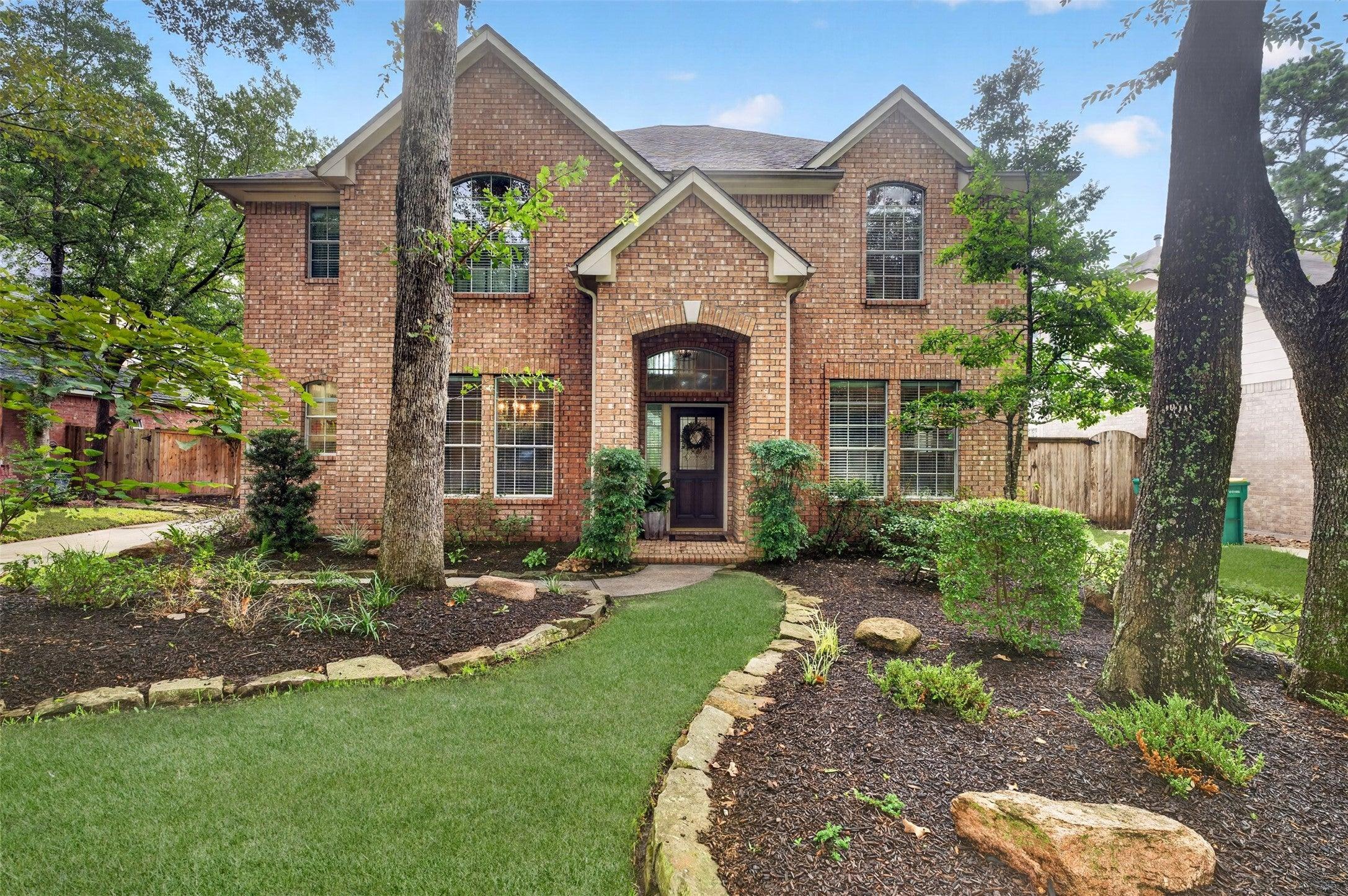 Murmuring Creek Pl, Conroe, TX 77385
