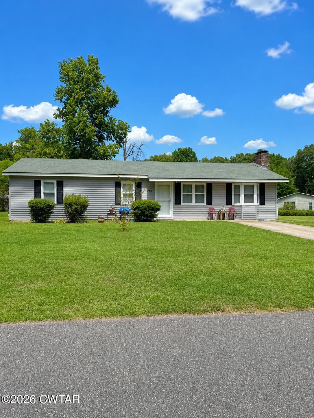 Lyte Cir, Dyersburg, TN 38024