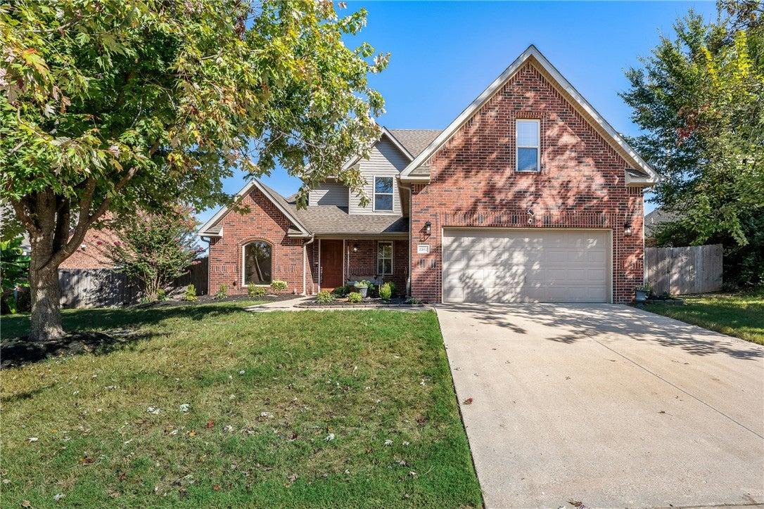 N Hidden Creek Dr, Fayetteville, AR 72704