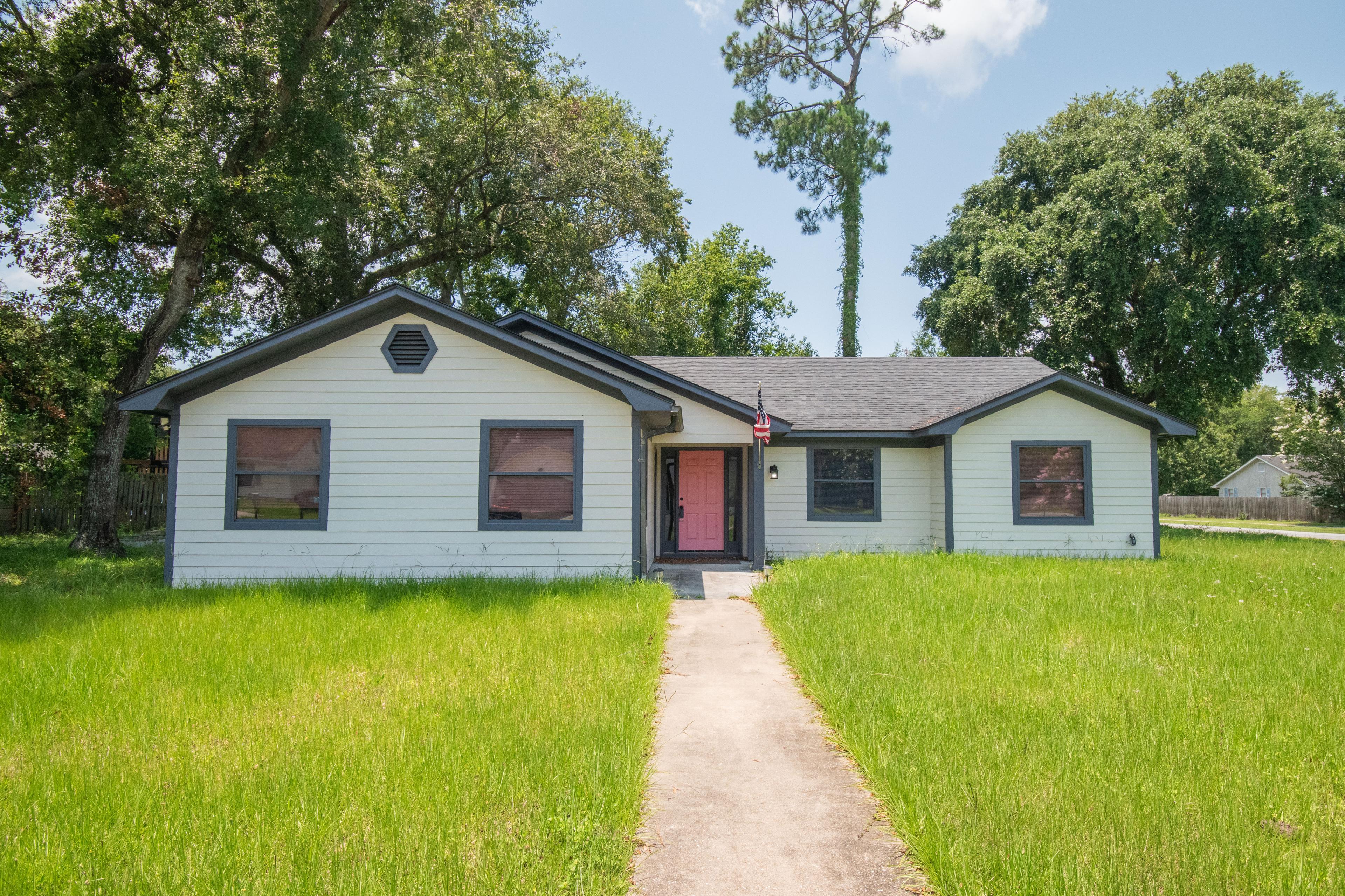 Pinedale Dr, Saint Marys, GA 31558