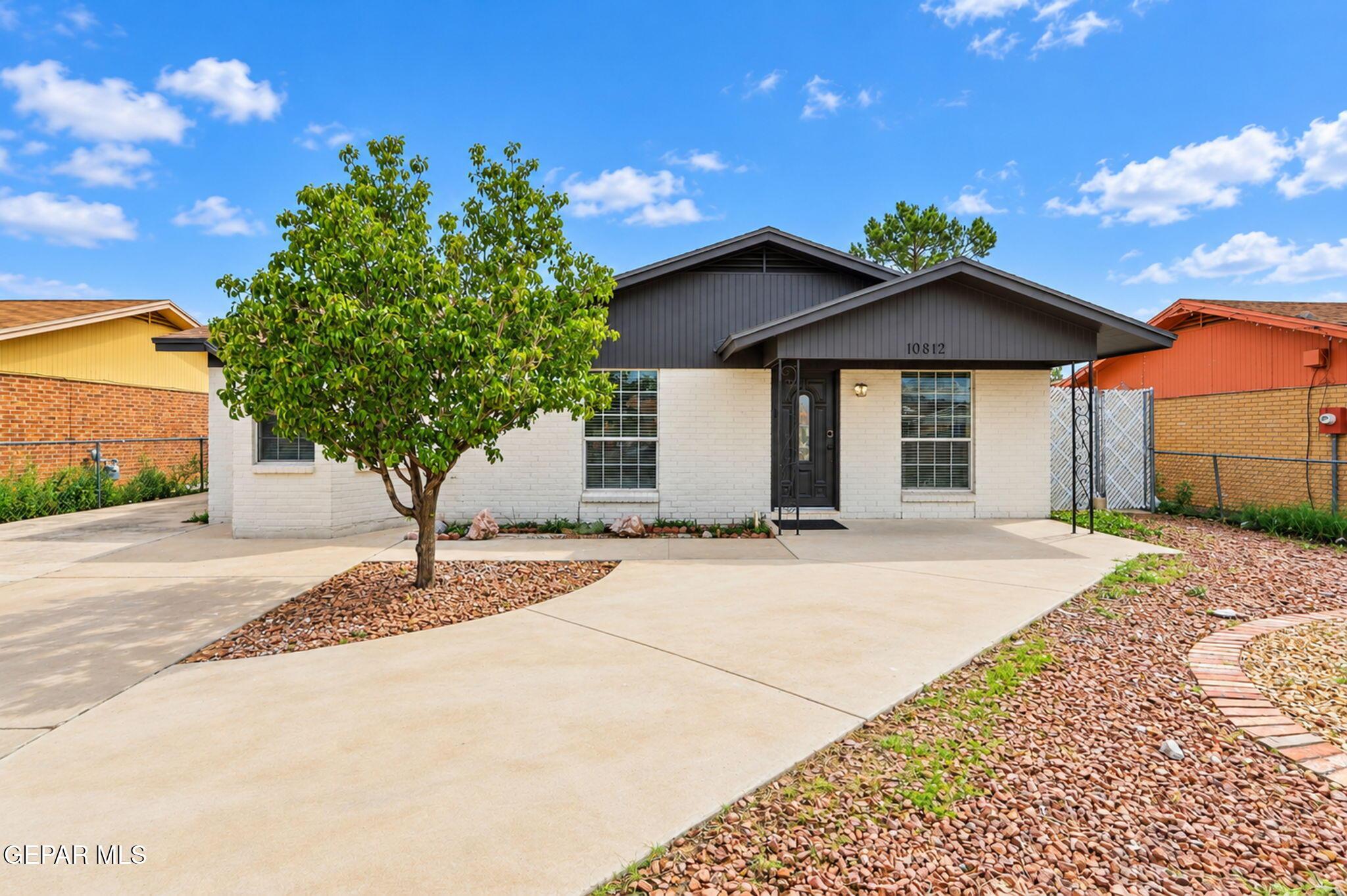 Aquamarine St, El Paso, TX 79924