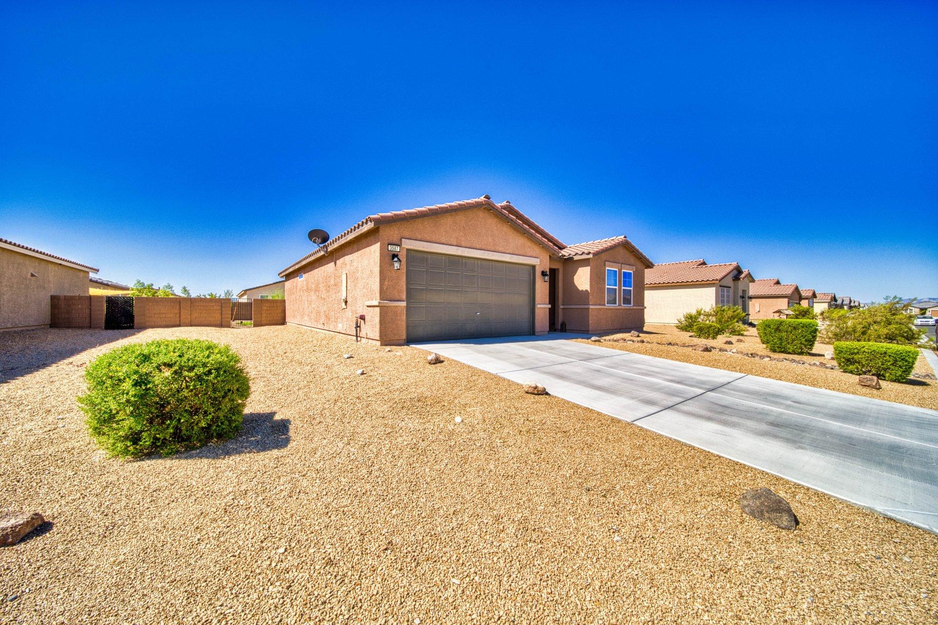 E Polk Ave, Pahrump, NV 89061