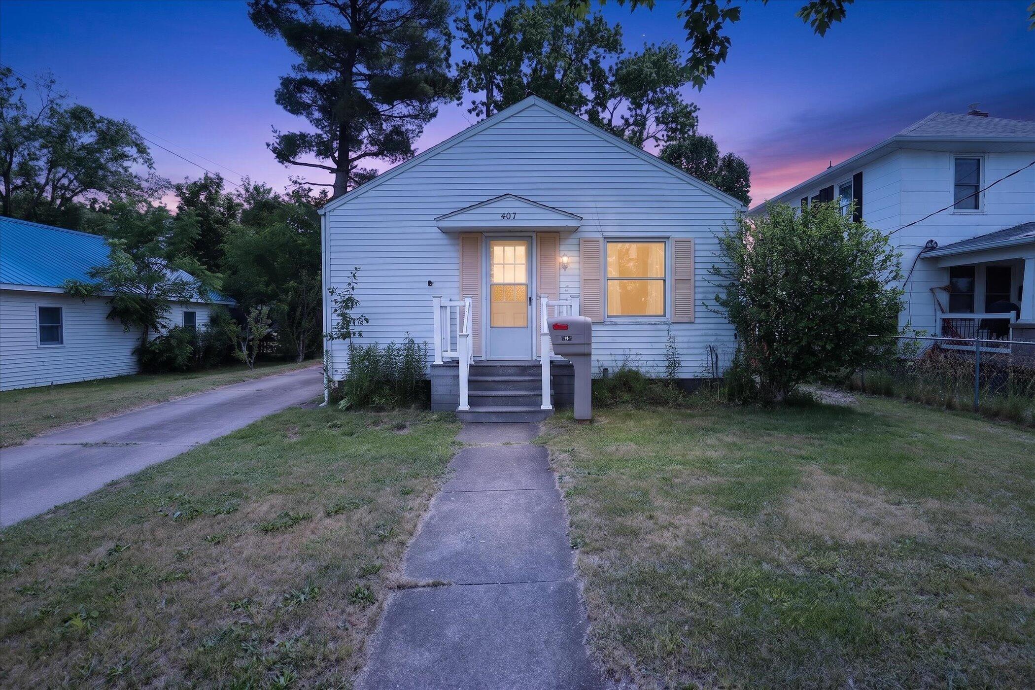 N 15th St, Niles, MI 49120
