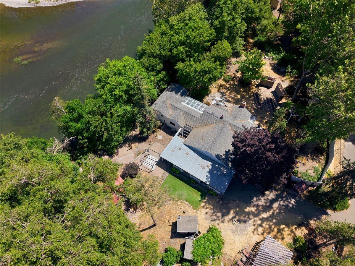 N Yakima River Dr, West Richland, WA 99353