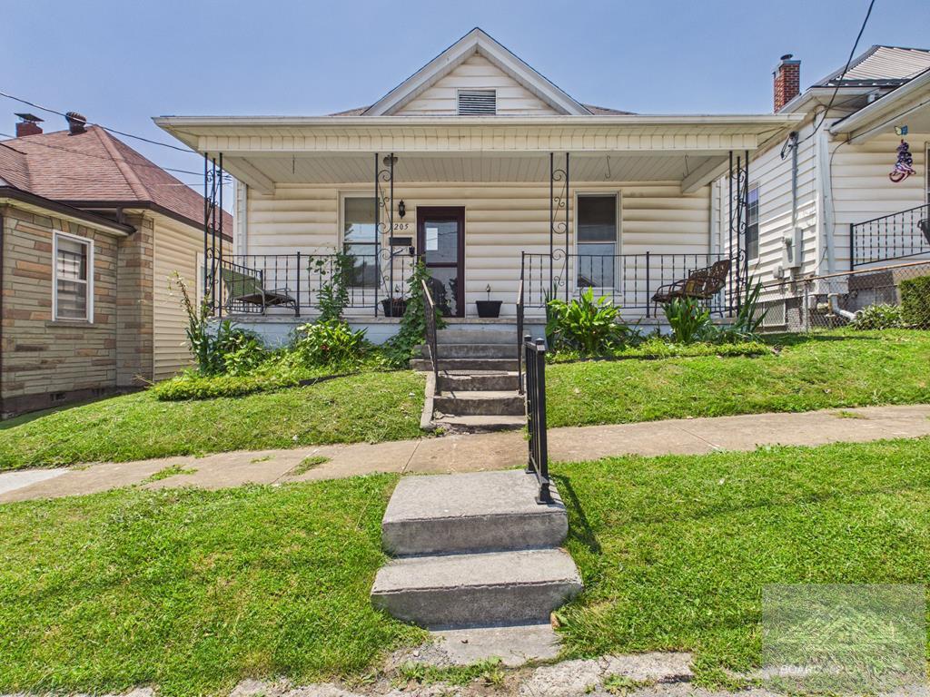 N 3rd St, Princeton, WV 24740