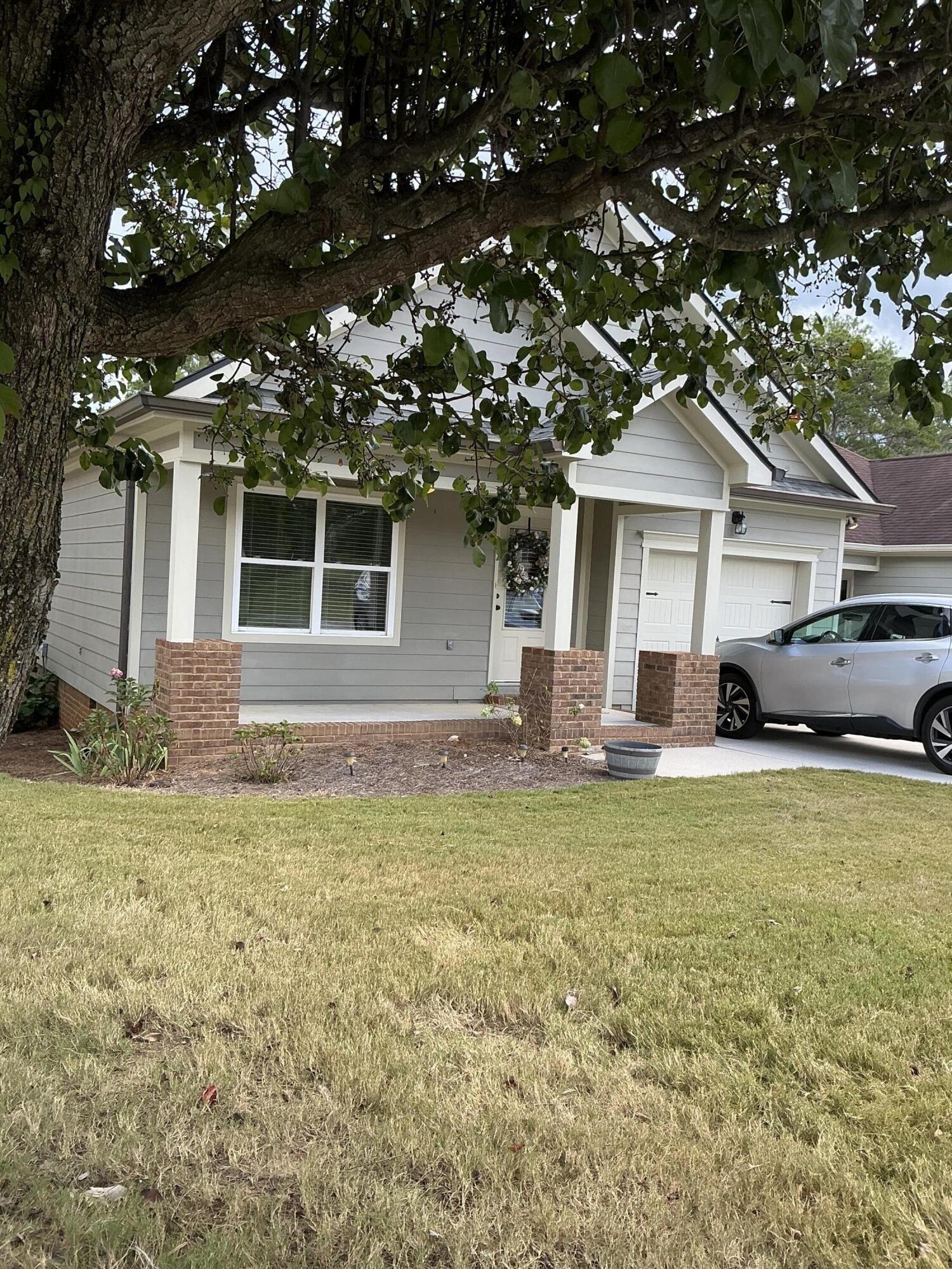 Battle Farm Ct, Rock Spring, GA 30739