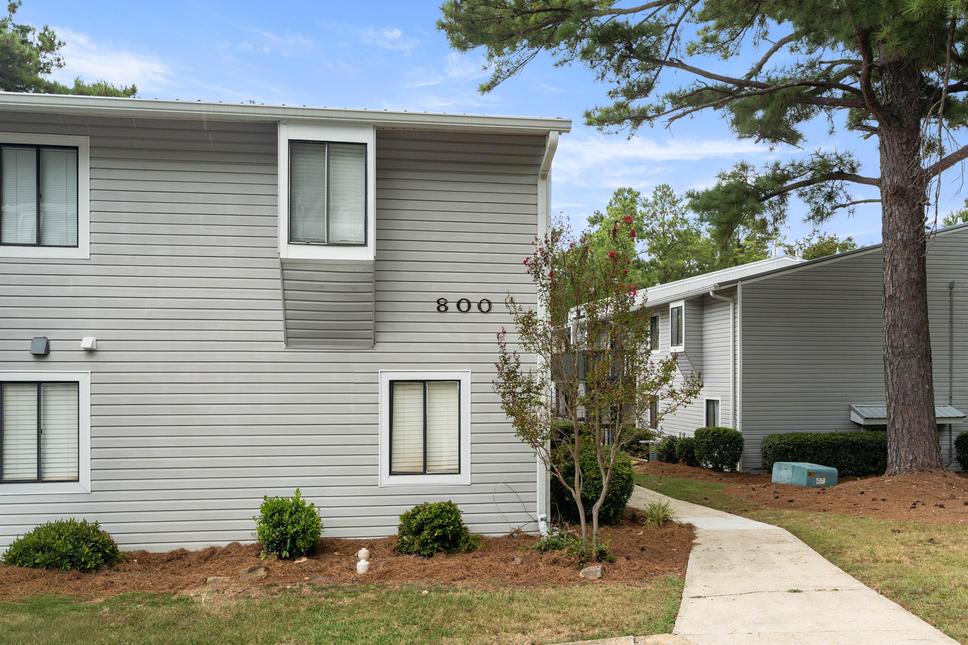 Woodland Vlg, Vestavia Hills, AL 35216