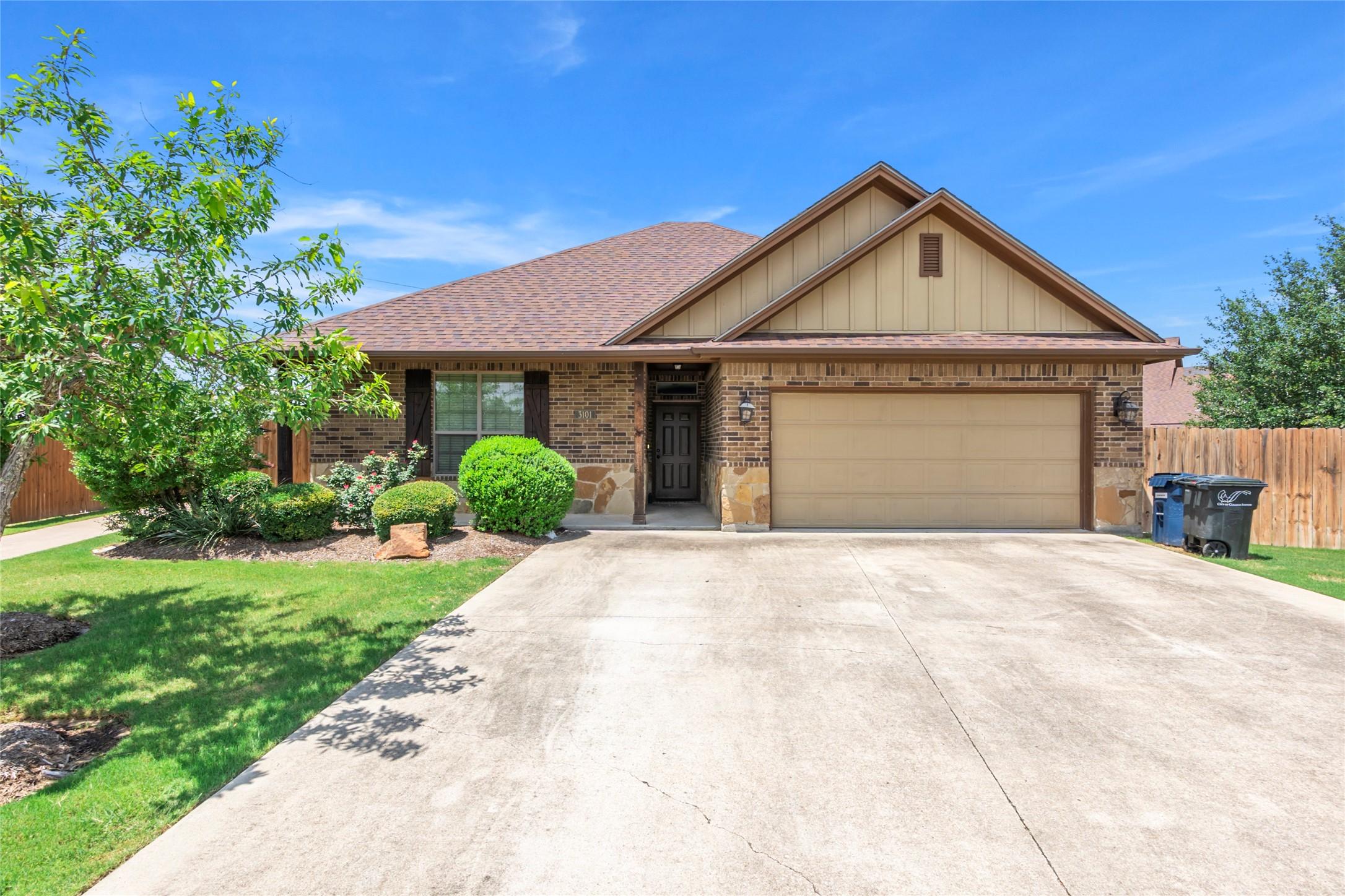 Papa Bear Dr, College Station, TX 77845
