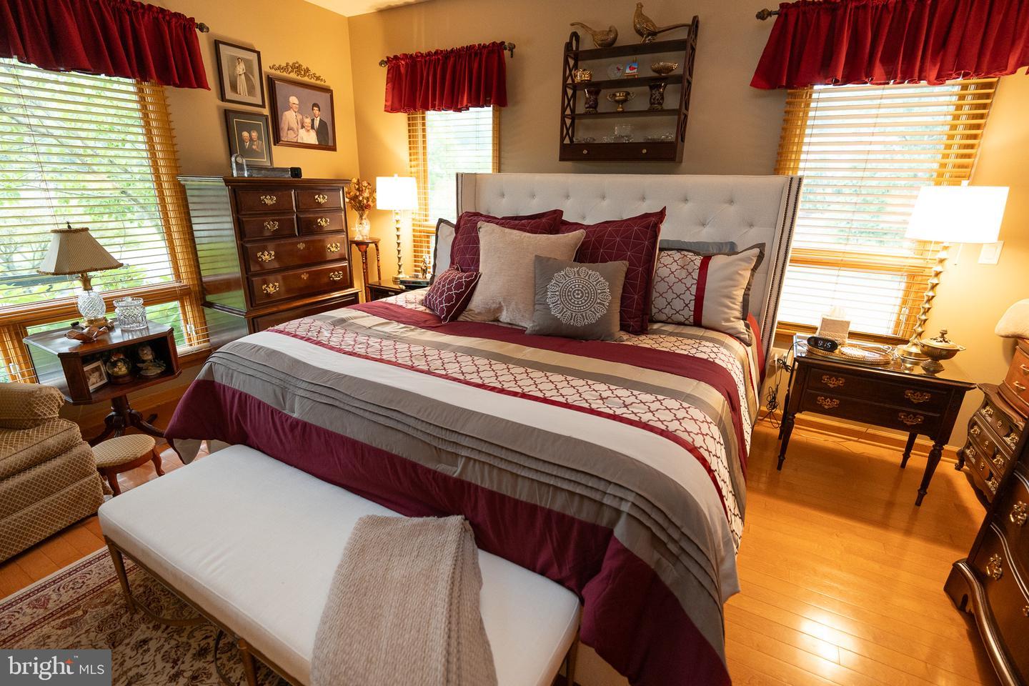 Clearwater Dr, Ridgeley, WV 26753