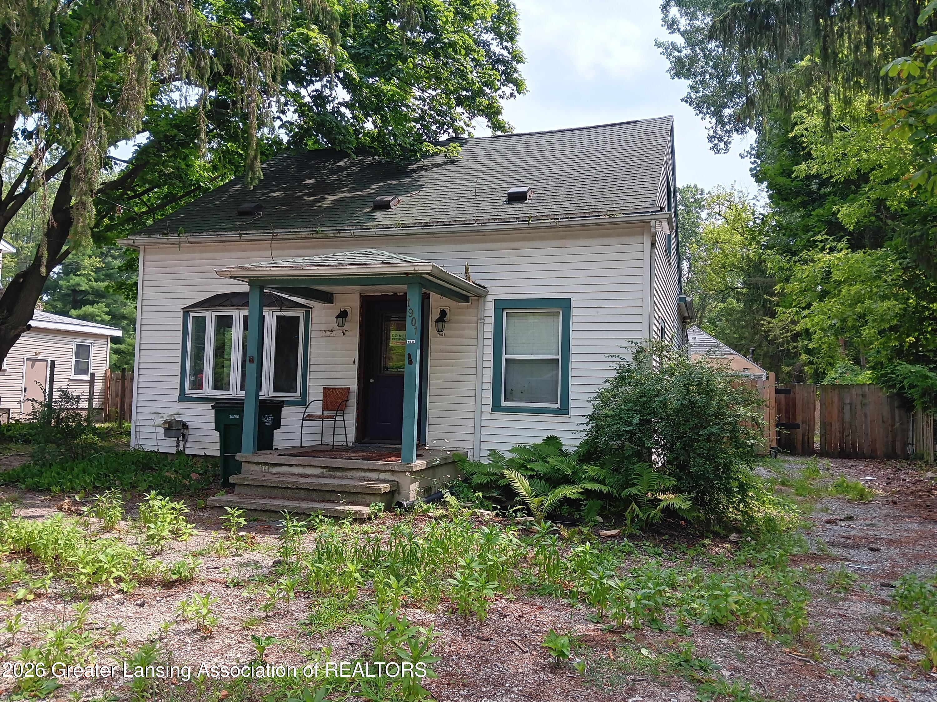 W Holmes Rd, Lansing, MI 48910