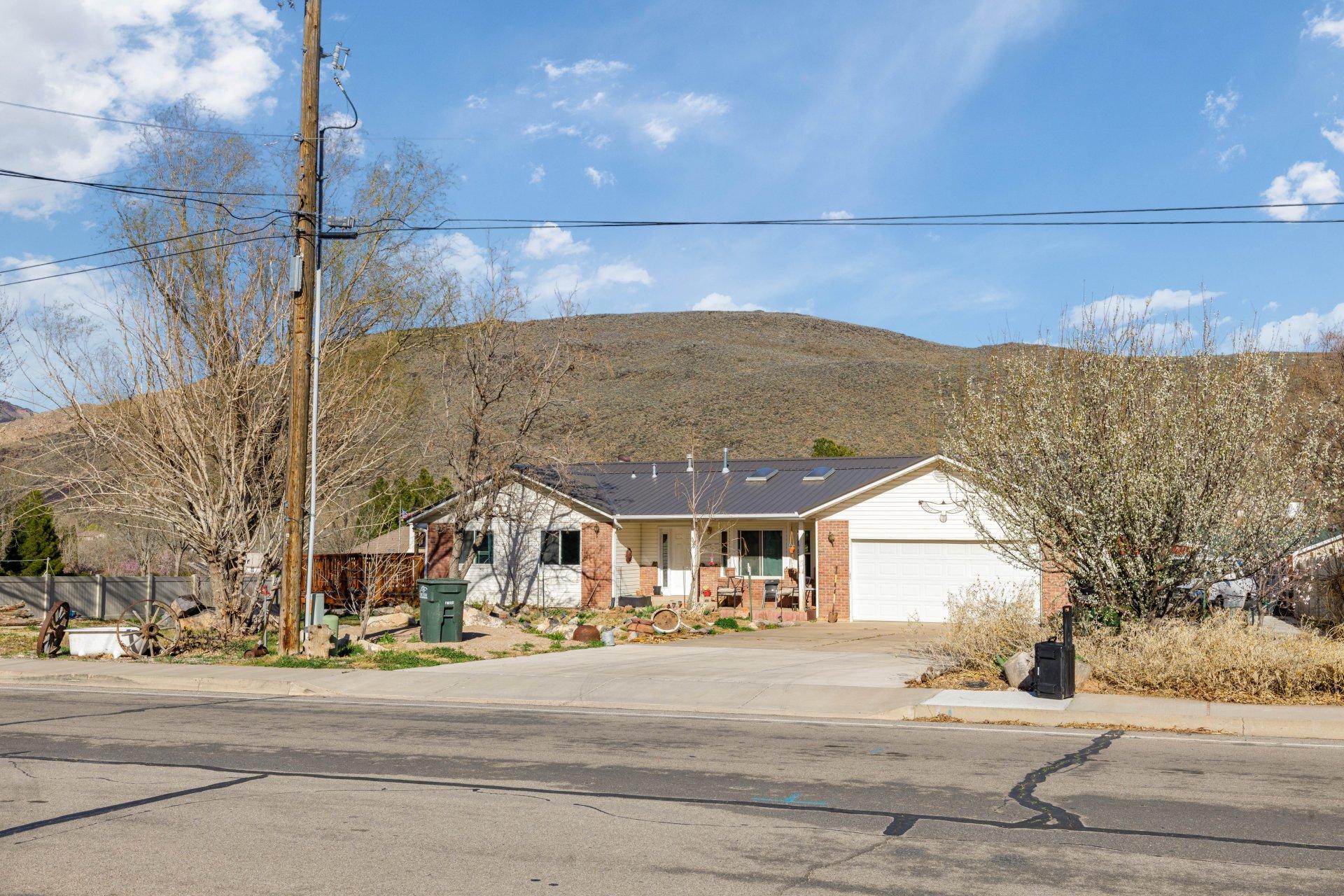 S Westfield Rd, Toquerville, UT 84774