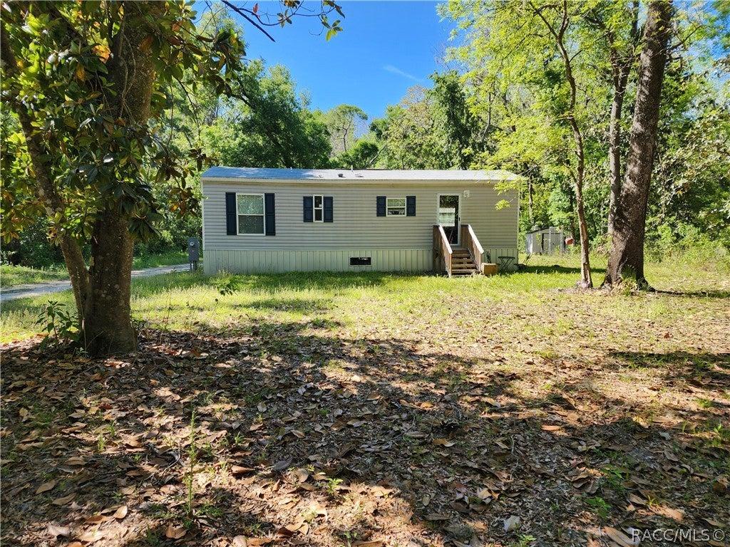 S Spaniel Trl, Inverness, FL 34450