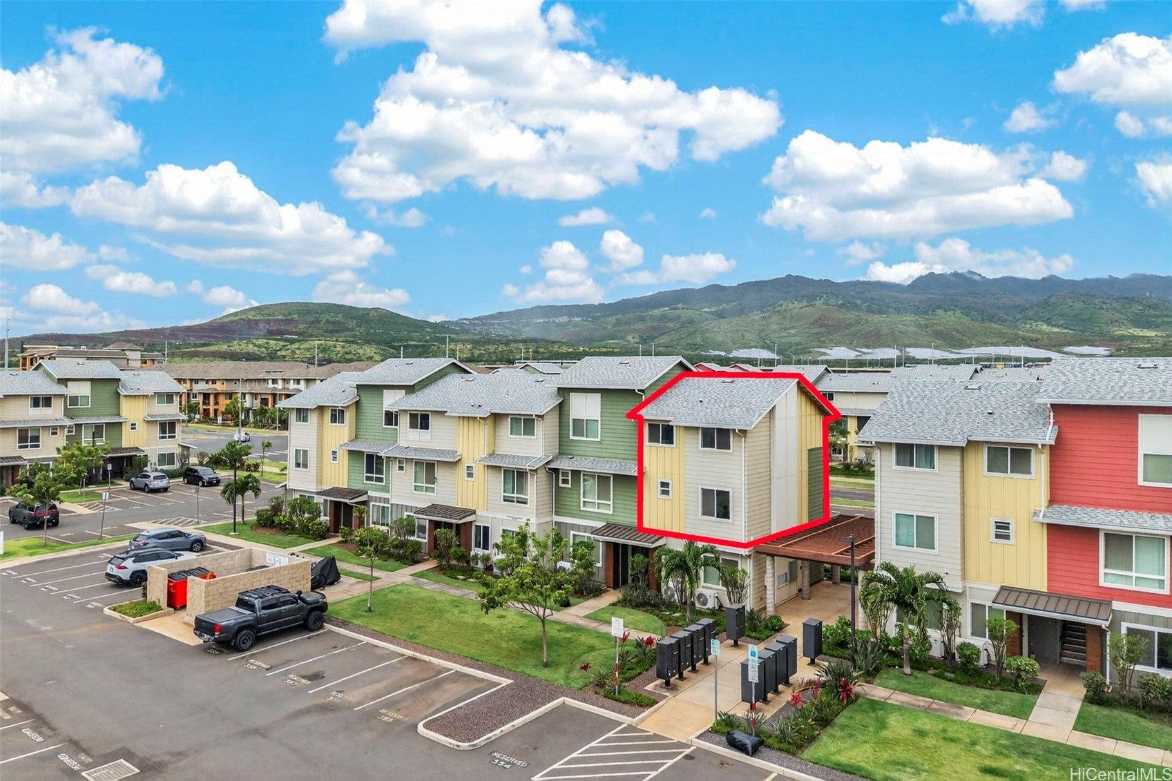 Kamolehonua St, Ewa Beach, HI 96706