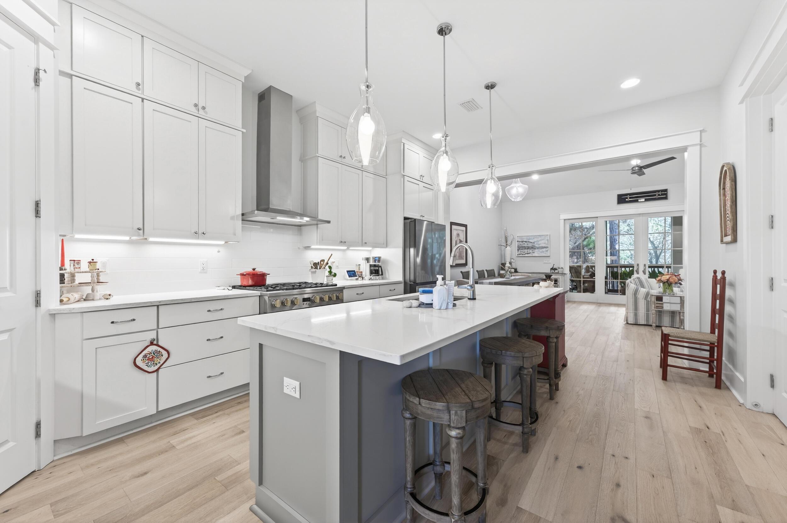 Bahia Ln, Destin, FL 32541