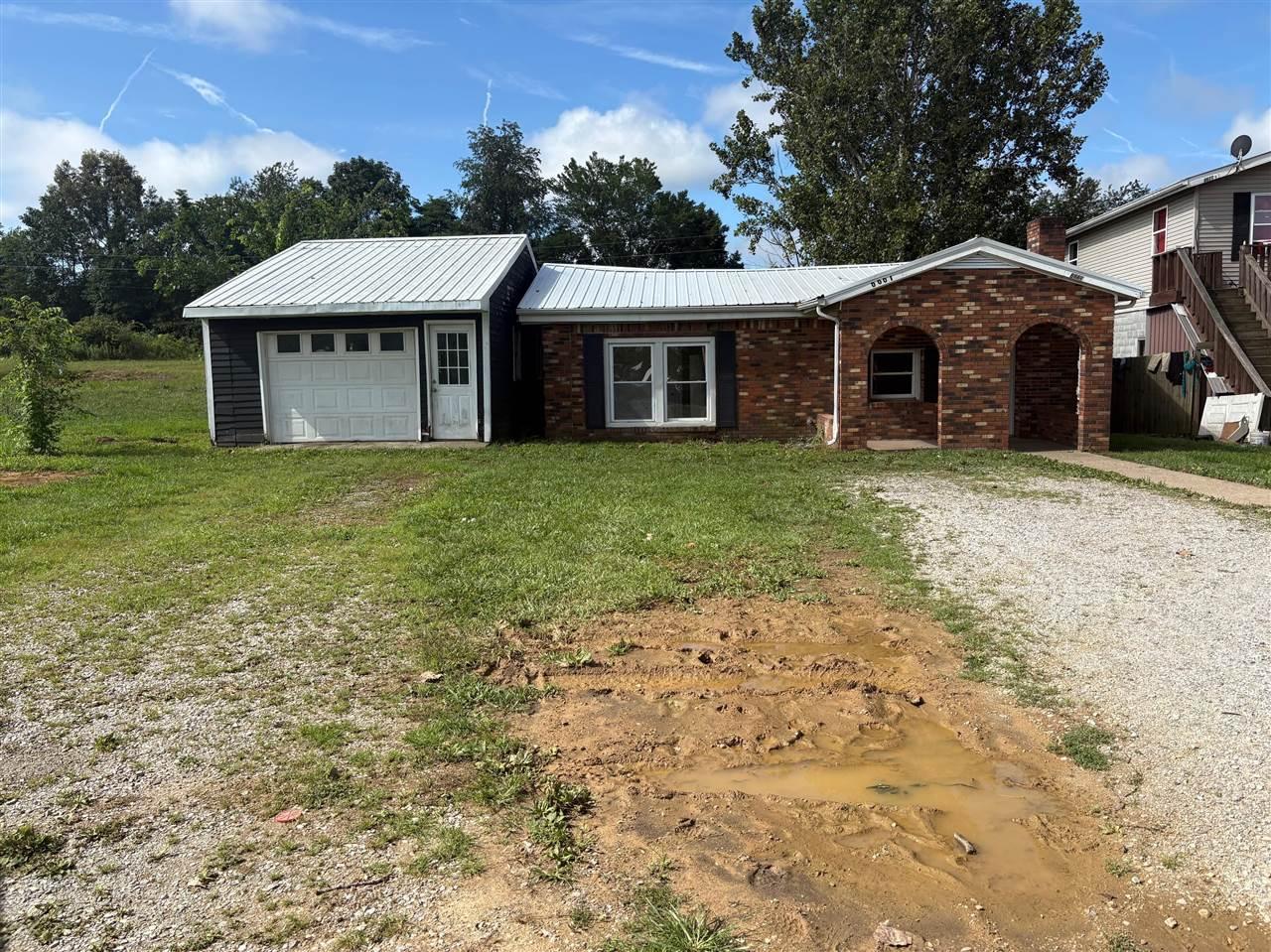 Penns Chapel Rd, Bowling Green, KY 42101