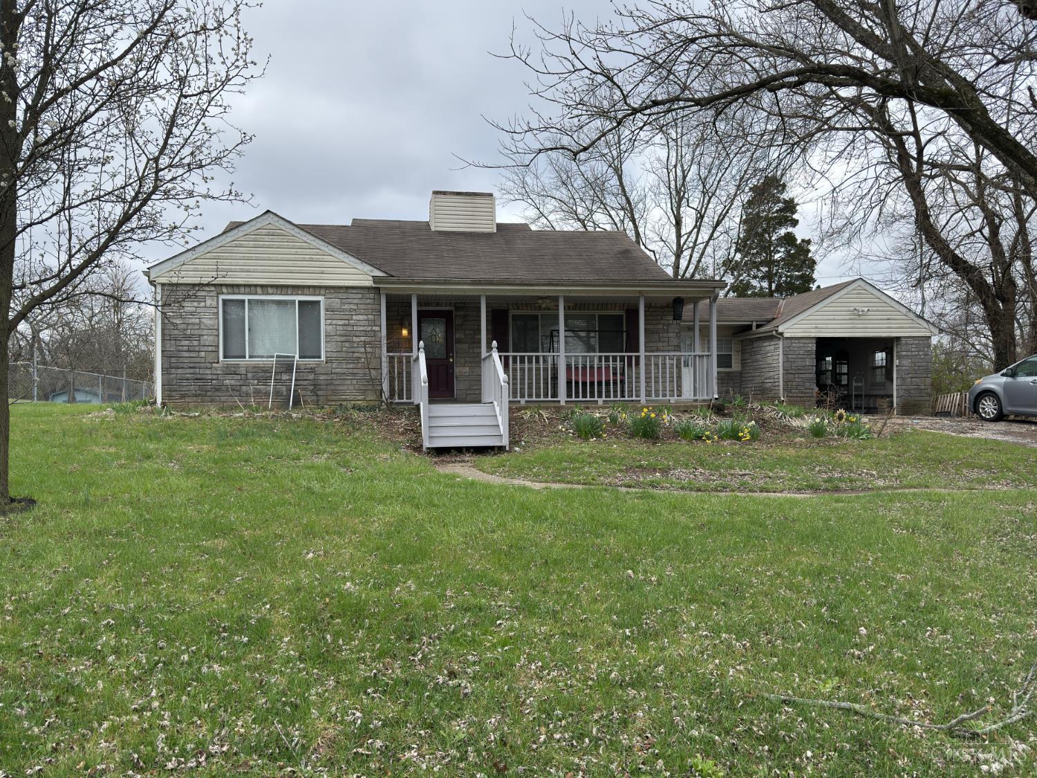 W Chester Rd, West Chester, OH 45069