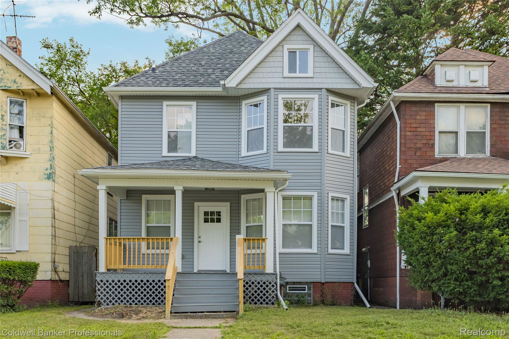 Seyburn St, Detroit, MI 48214