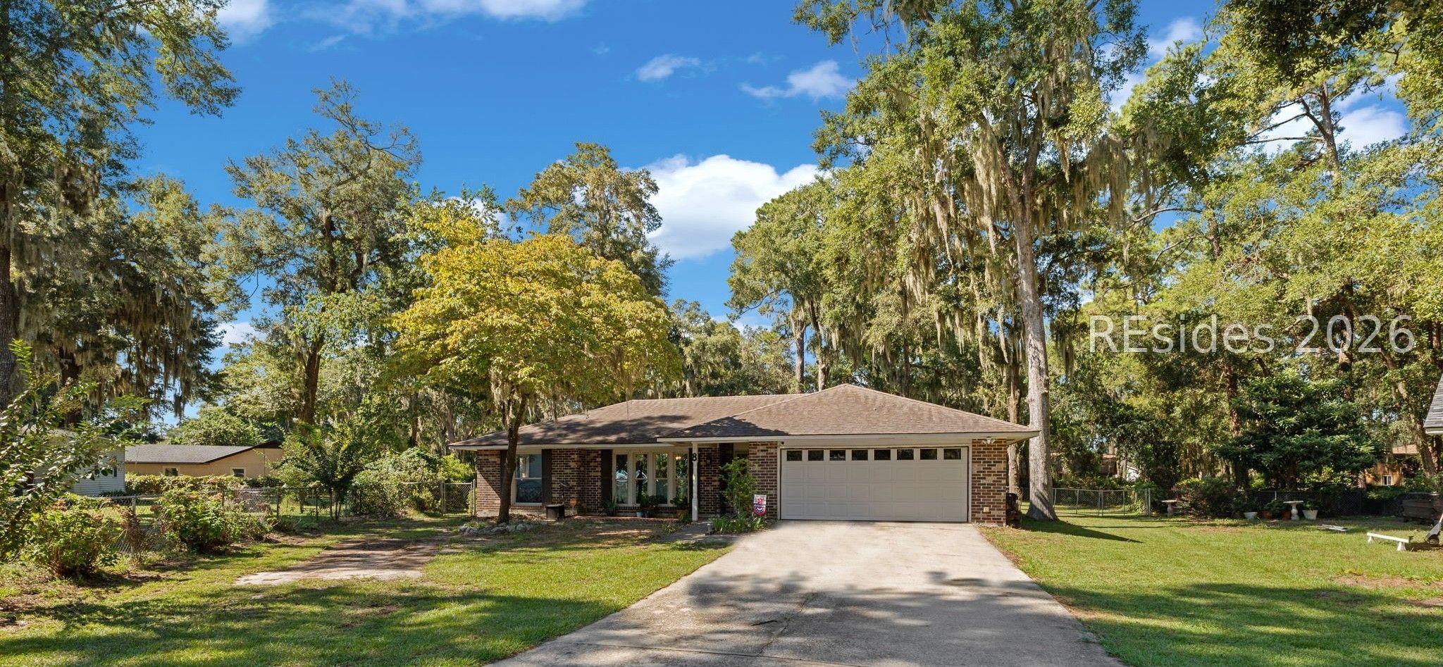 Orange Ct, Port Royal, SC 29935