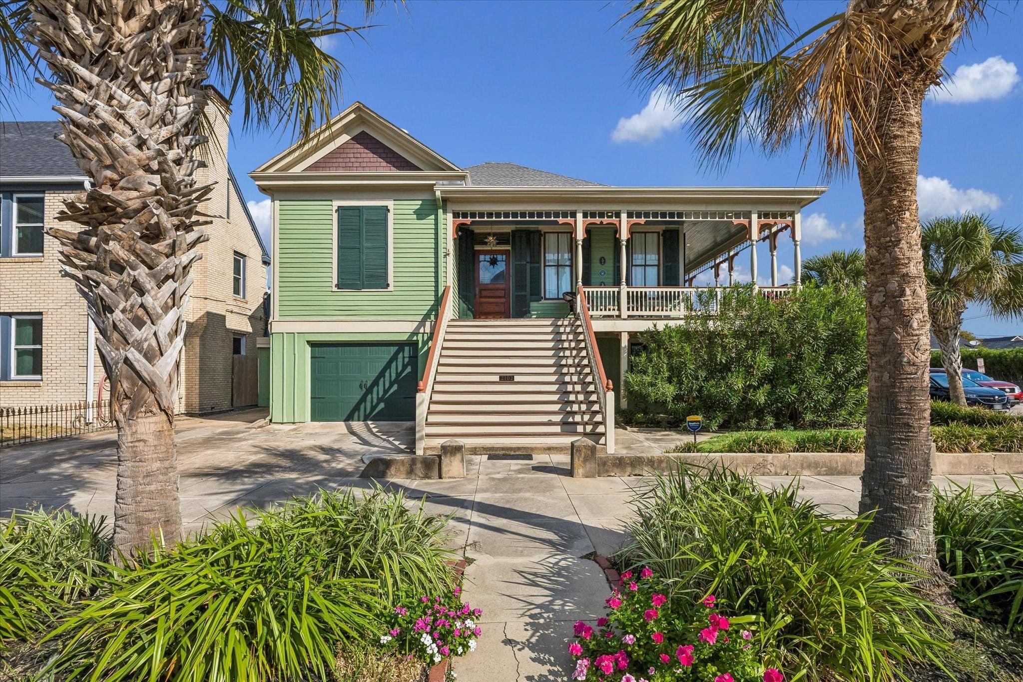 Avenue P, Galveston, TX 77550