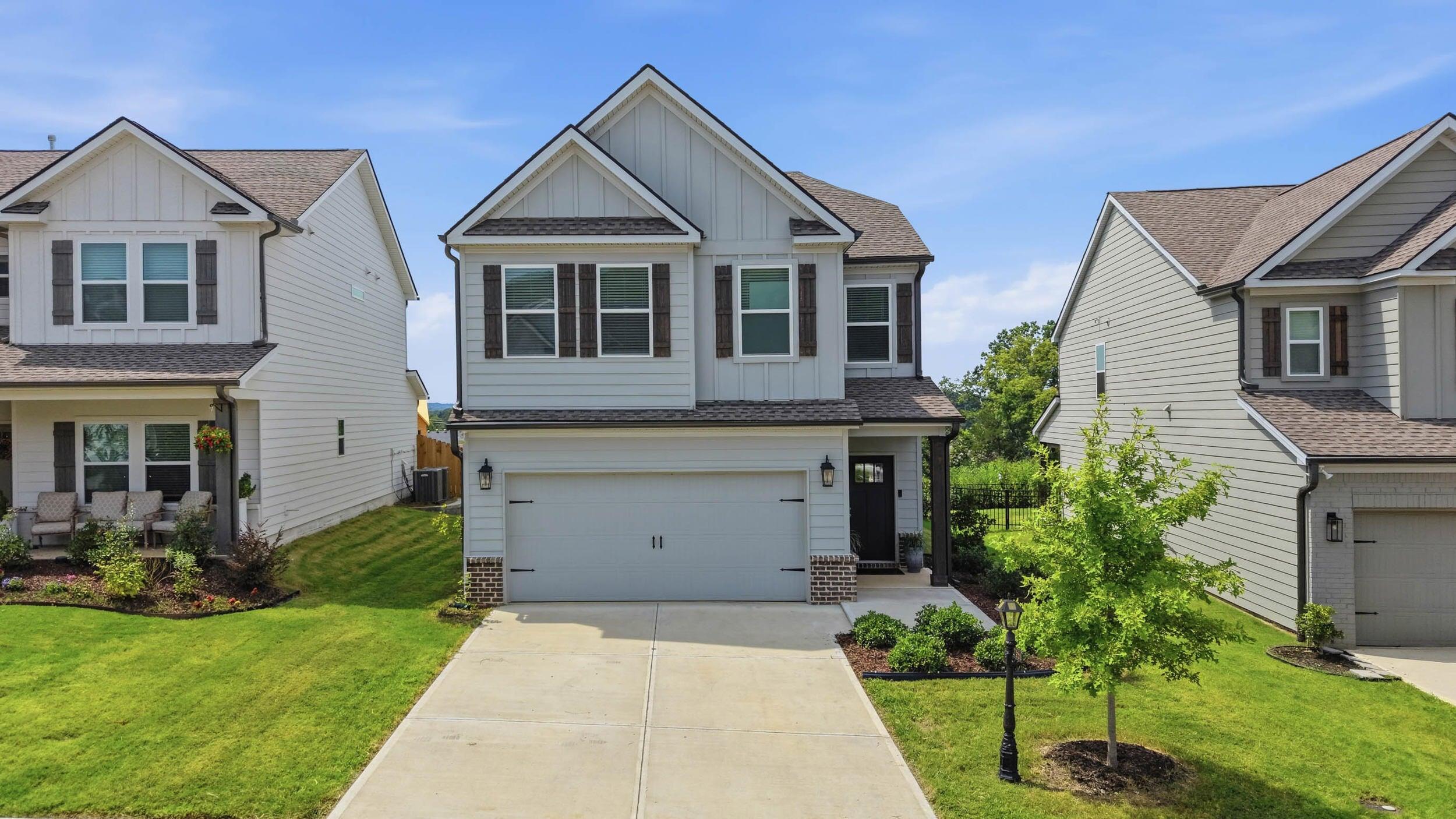 Snow Line Ln, Ooltewah, TN 37363
