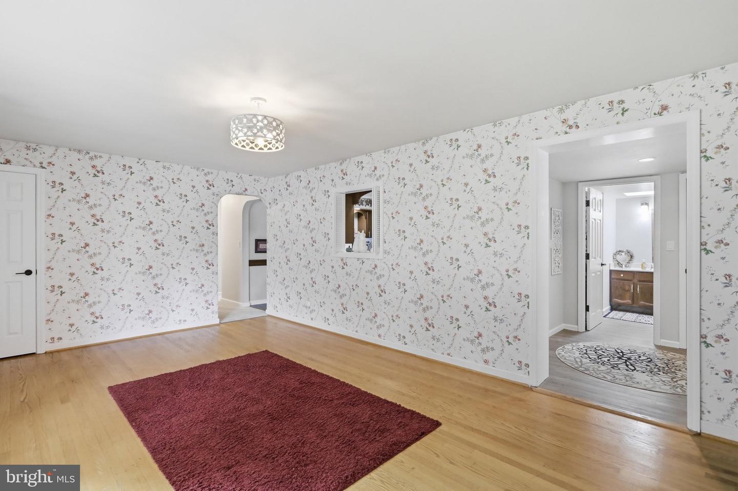 Henry Dr Sw, Cumberland, MD 21502