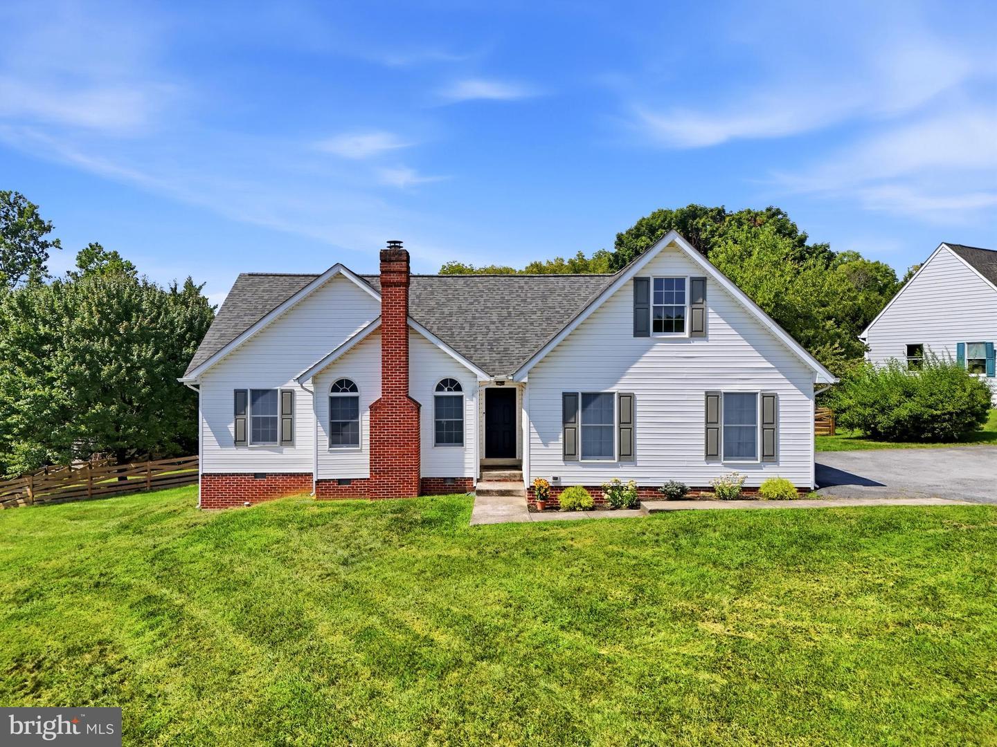 Vista Ct, Charles Town, WV 25414