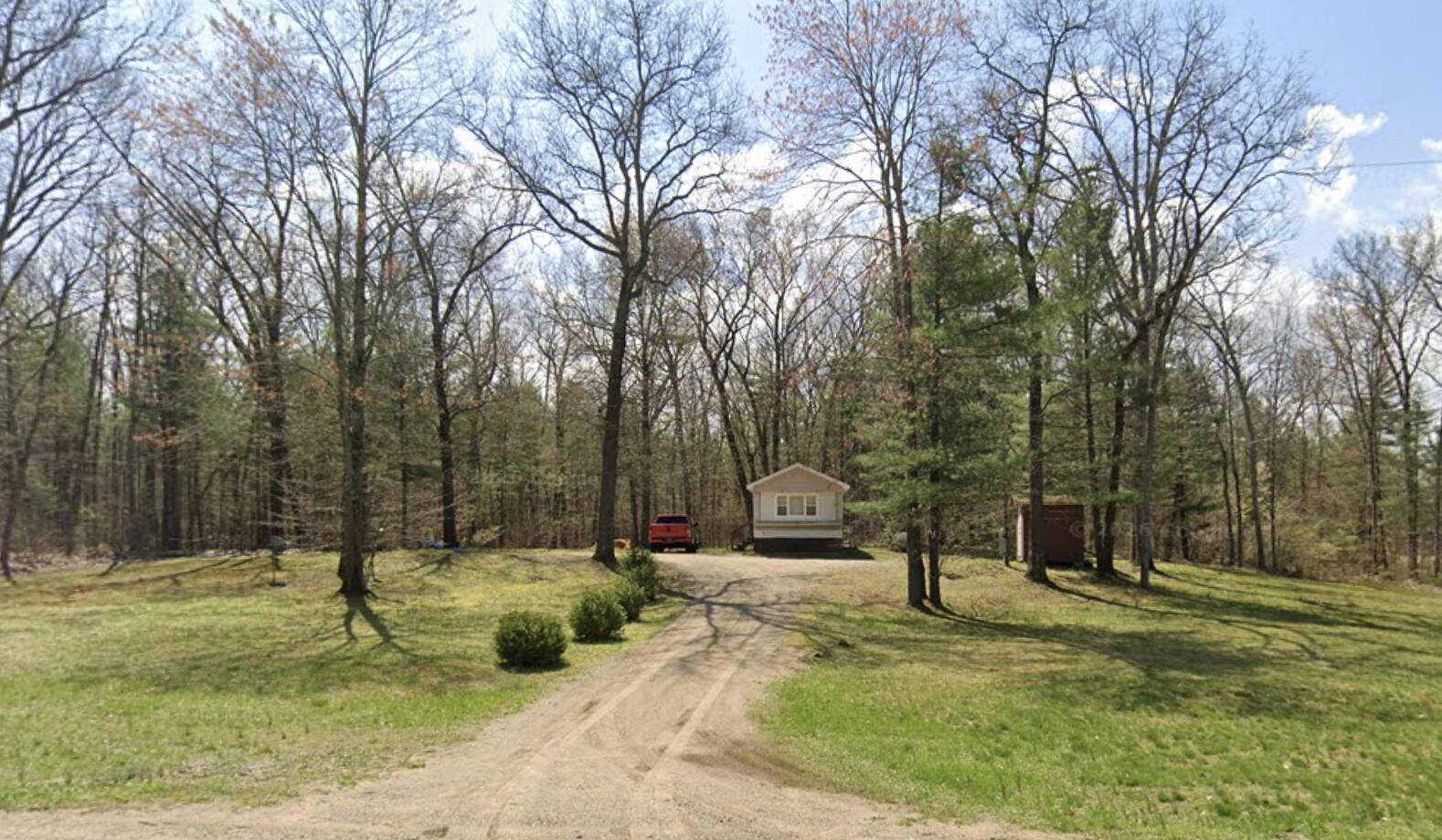 109th Ave, Pullman, MI 49450