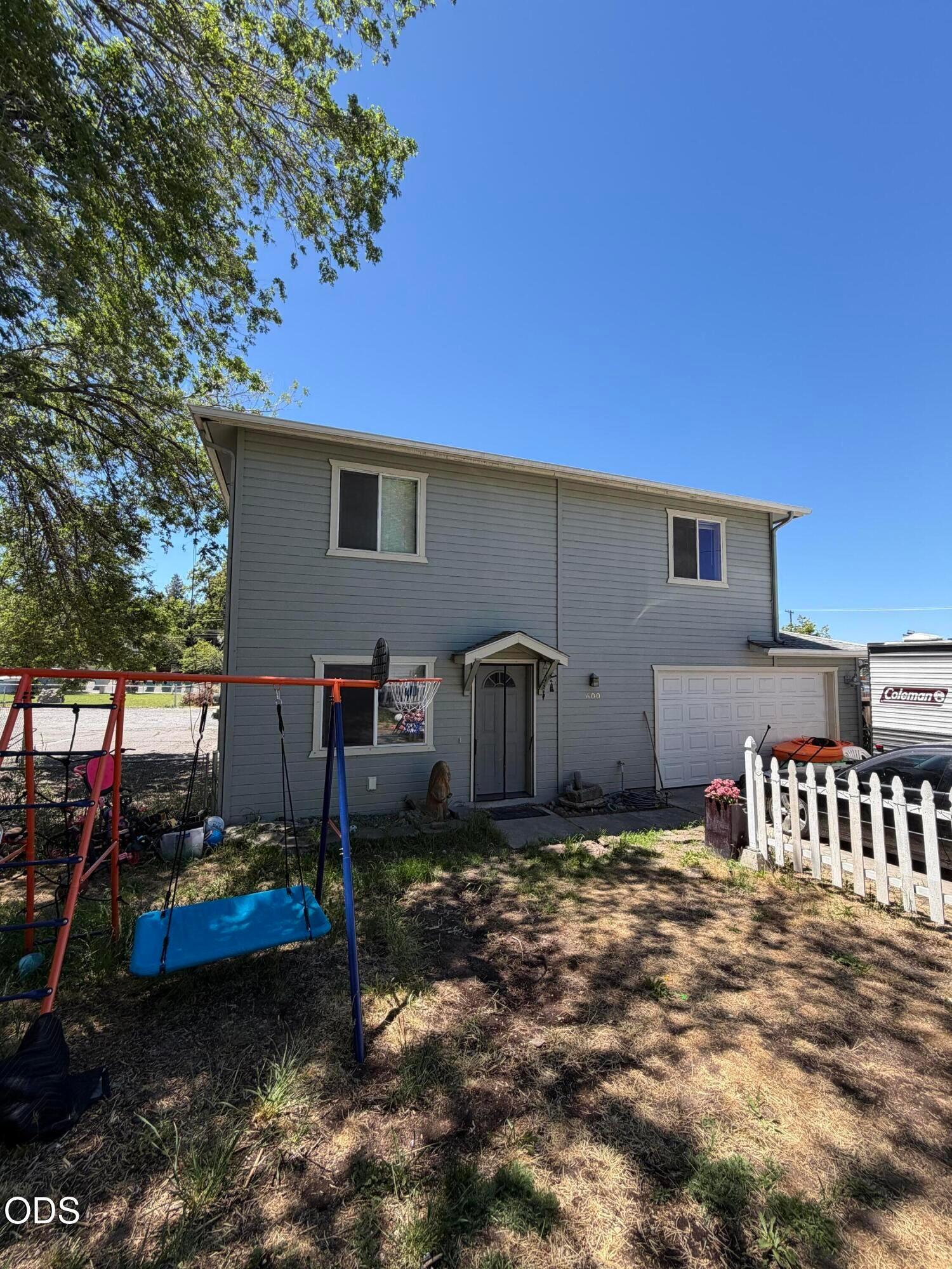 Oregon Ave, Klamath Falls, OR 97601