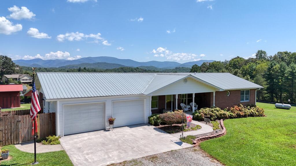 Owltown Rd, Blairsville, GA 30512