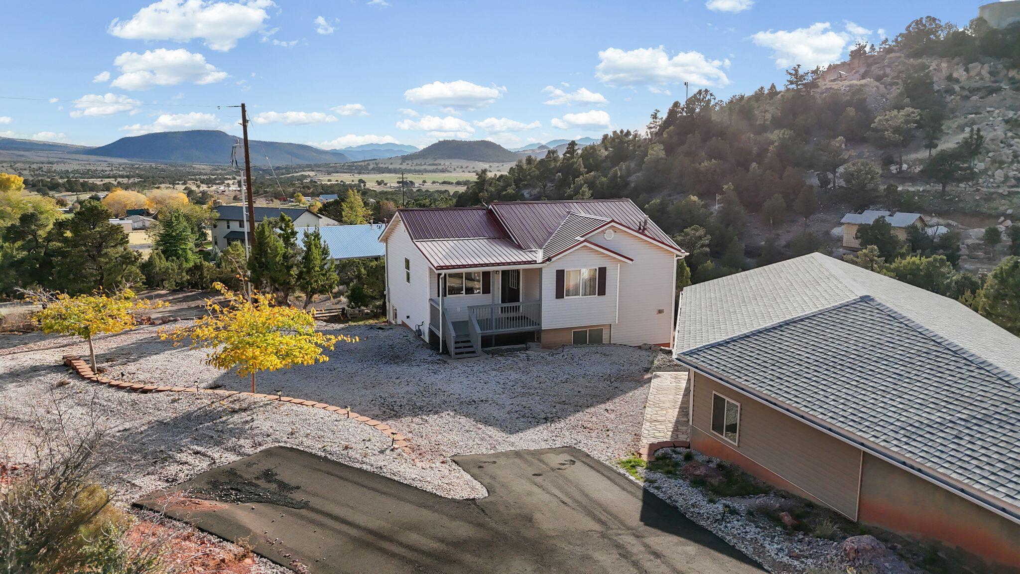 Hillcrest Cir, Central, UT 84722
