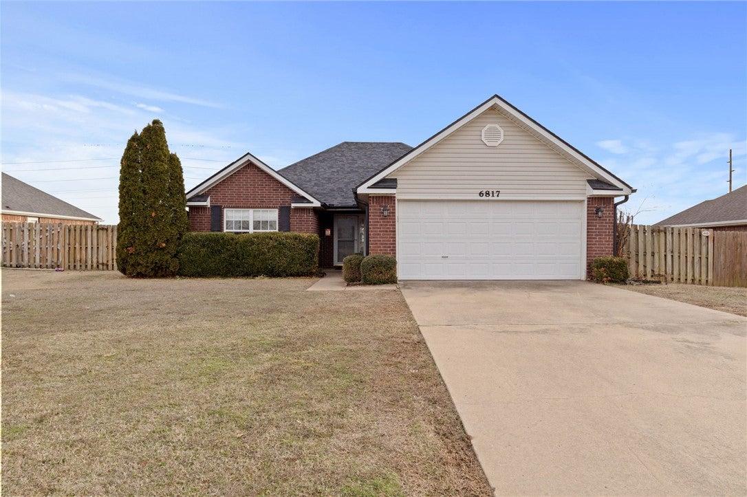 Cutter Ct, Springdale, AR 72762