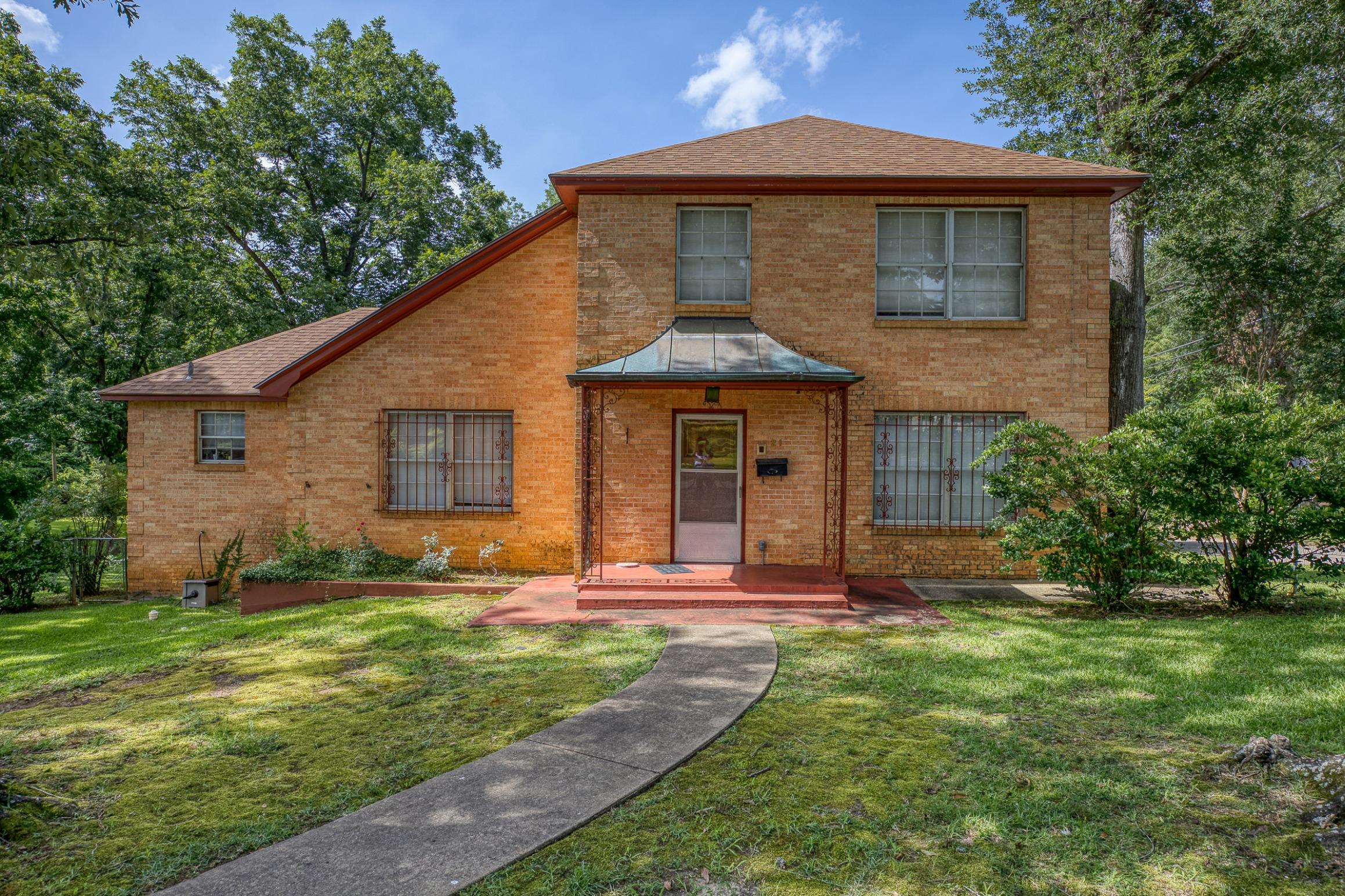 Rambling Rd, Palestine, TX 75801