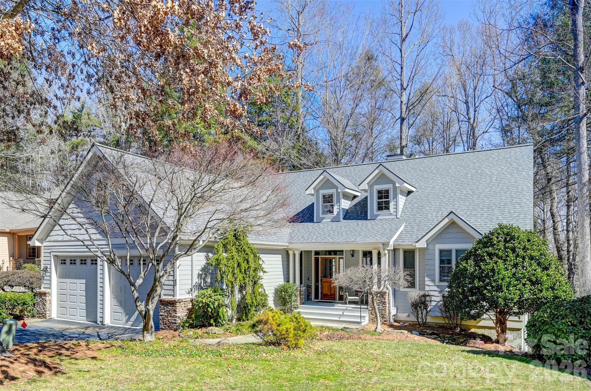 S Kuykendall, Hendersonville, NC 28739