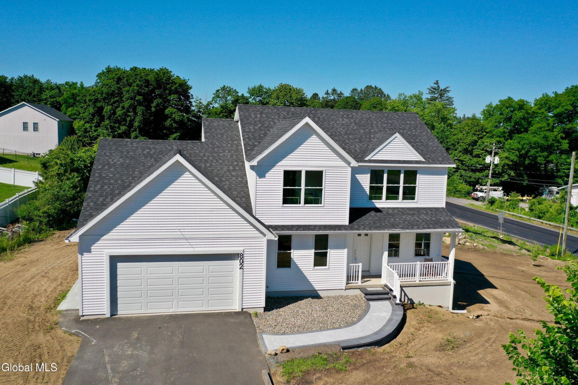 Ravine Rd, Schenectady, NY 12309